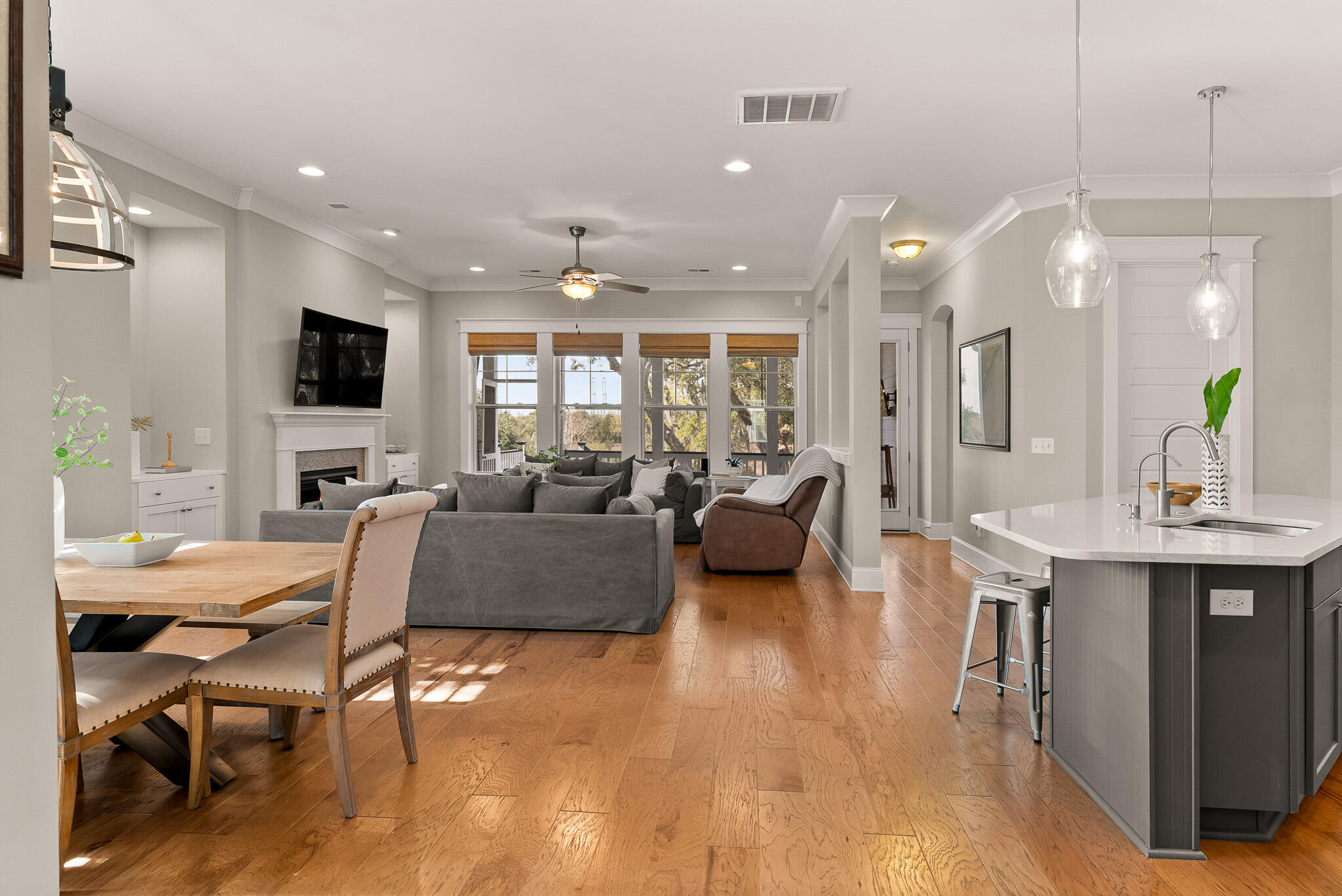 1443 Willtown Street