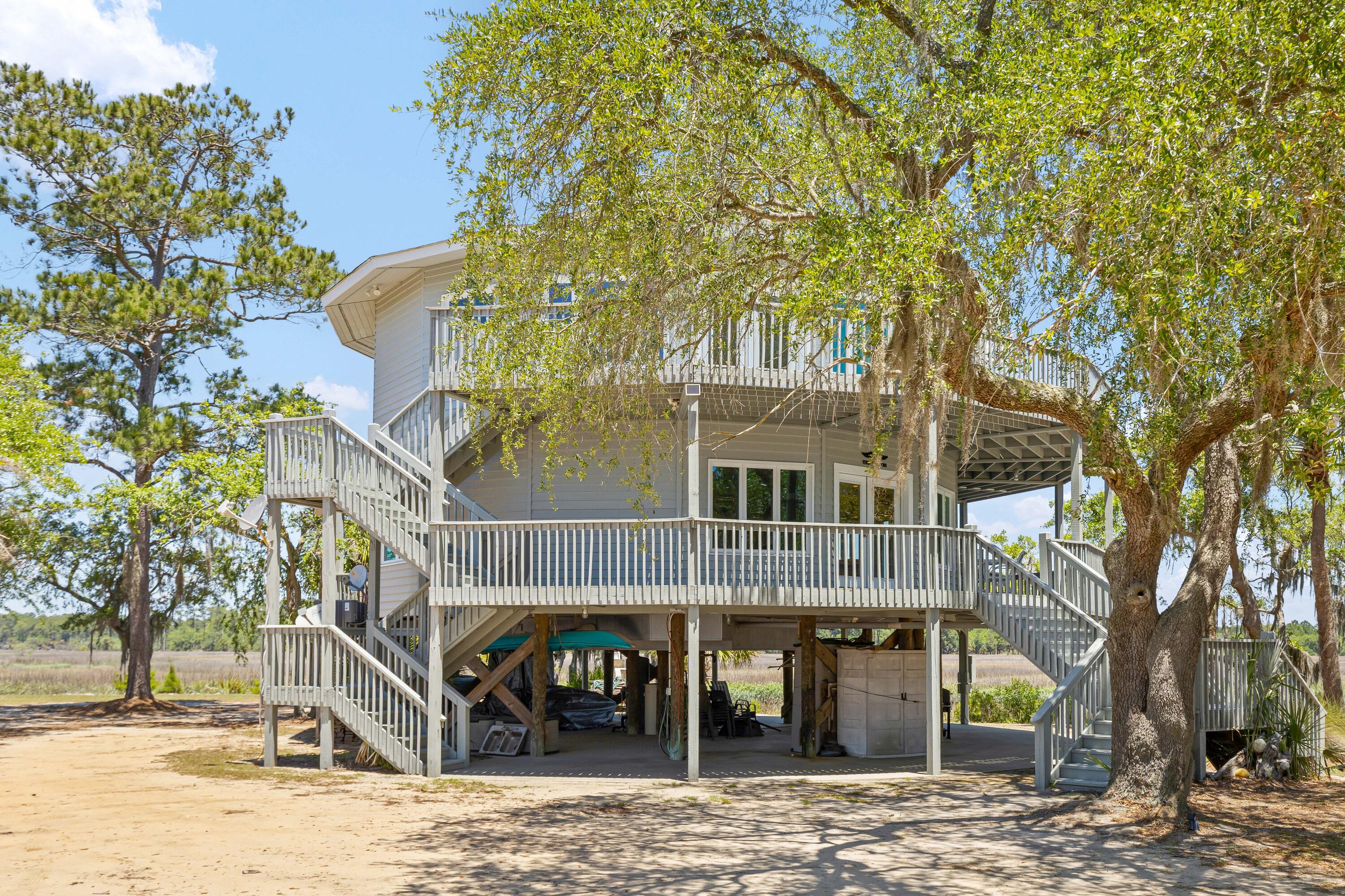 67 Gray Squirrel Lane