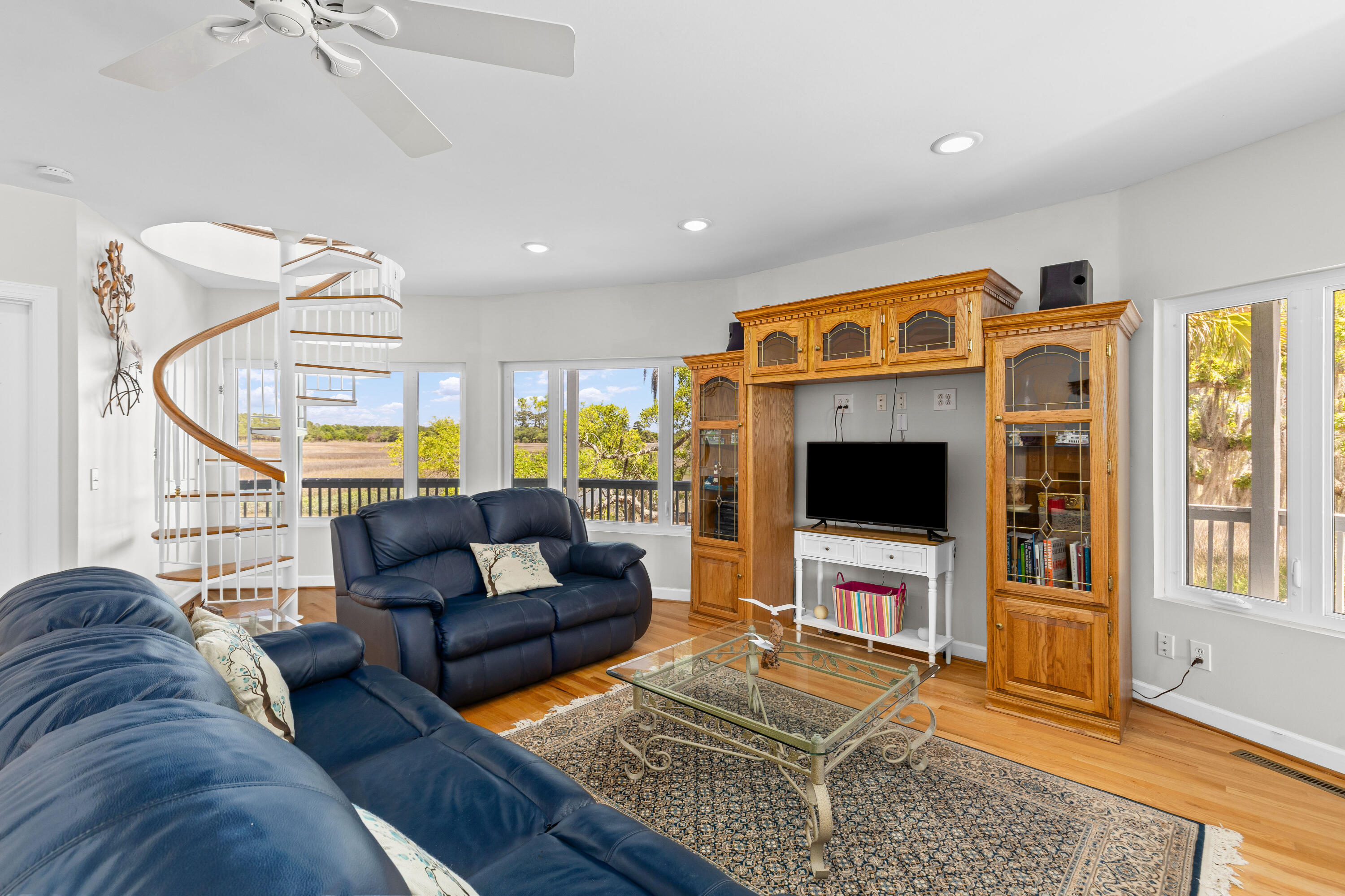 67 Gray Squirrel Lane