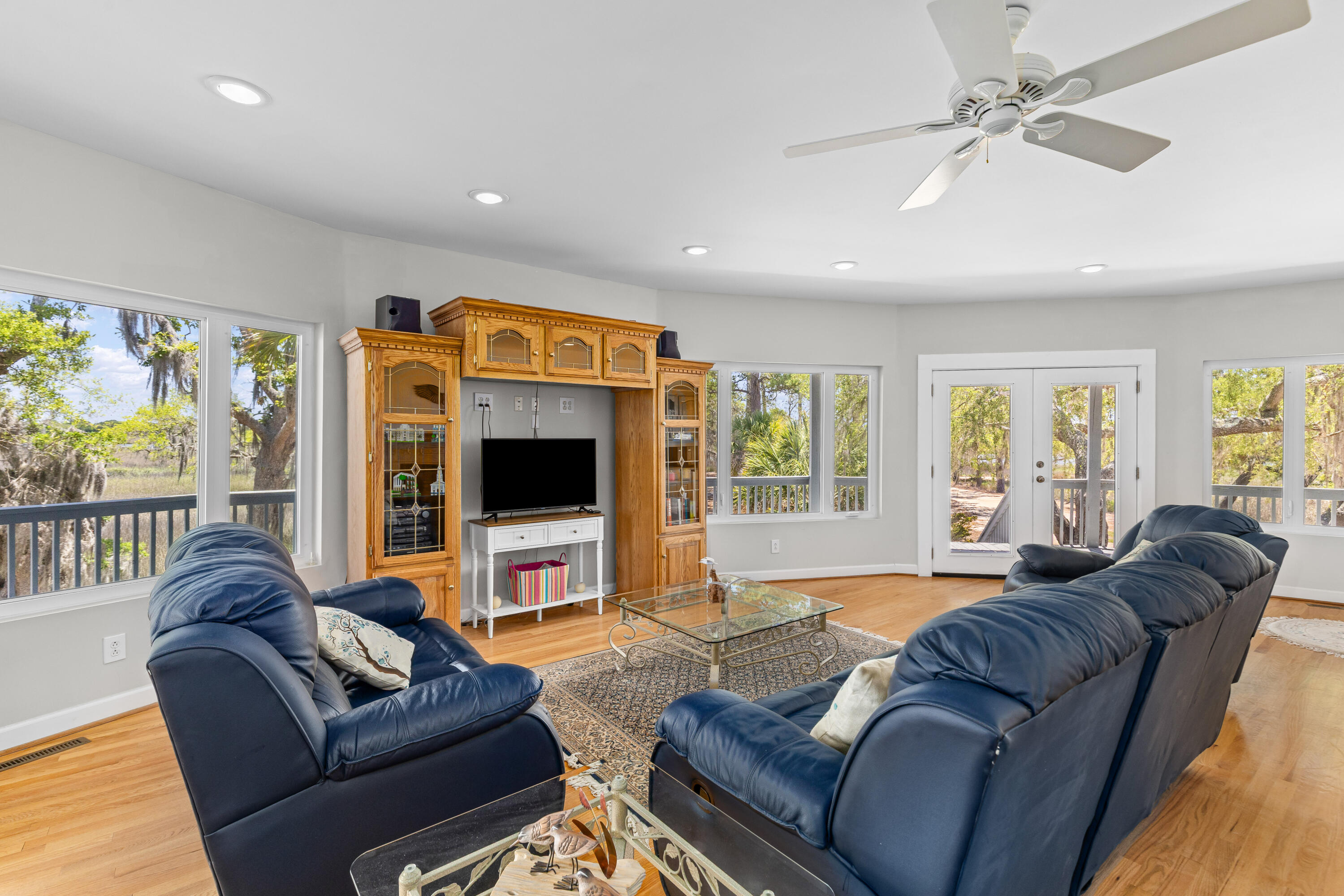 67 Gray Squirrel Lane