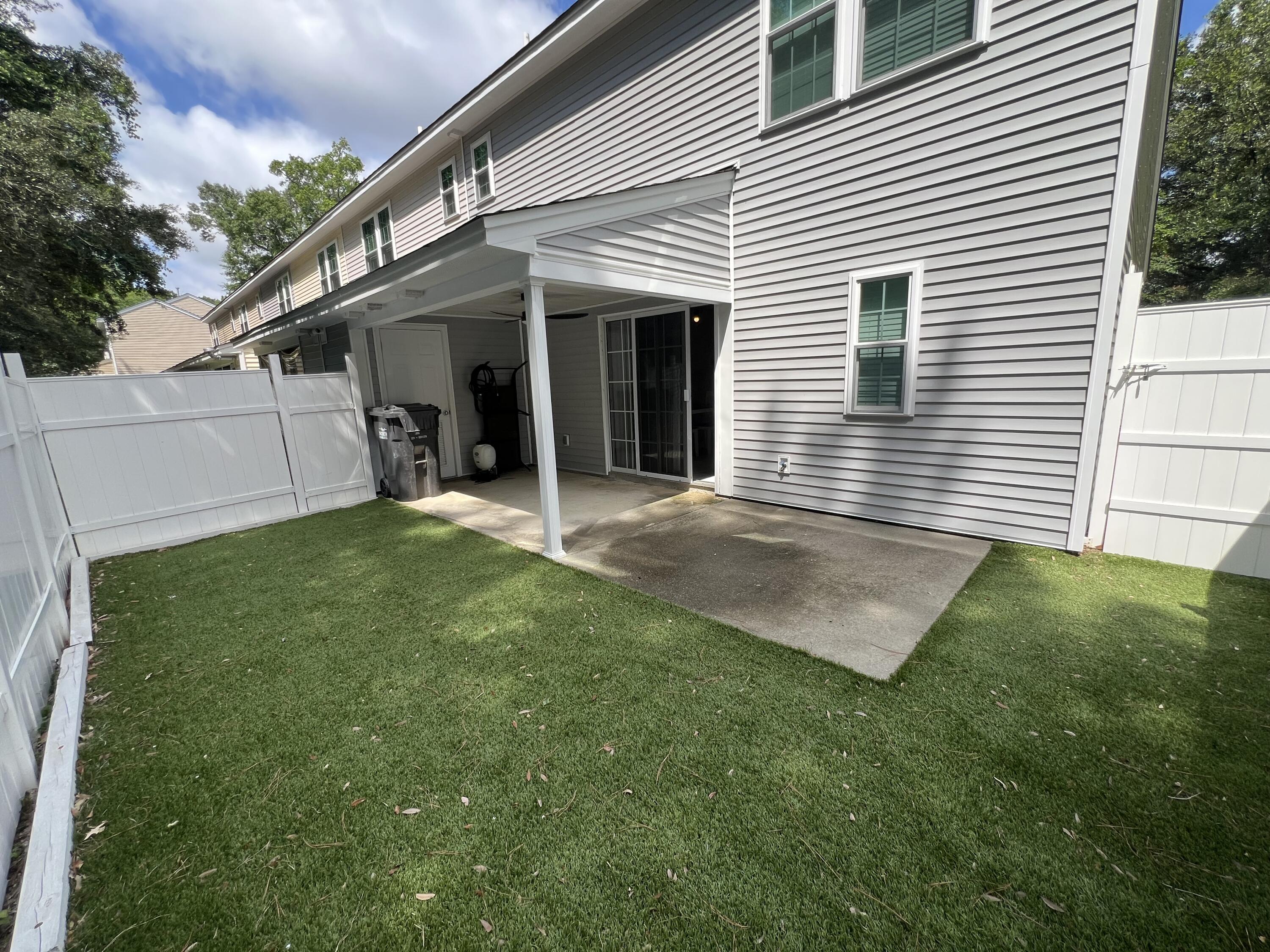 7918 Shadow Oak Drive