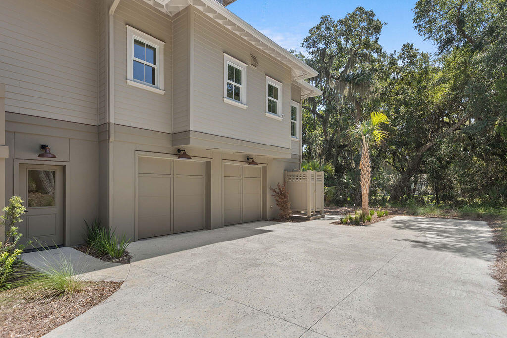 2571 High Hammock Road