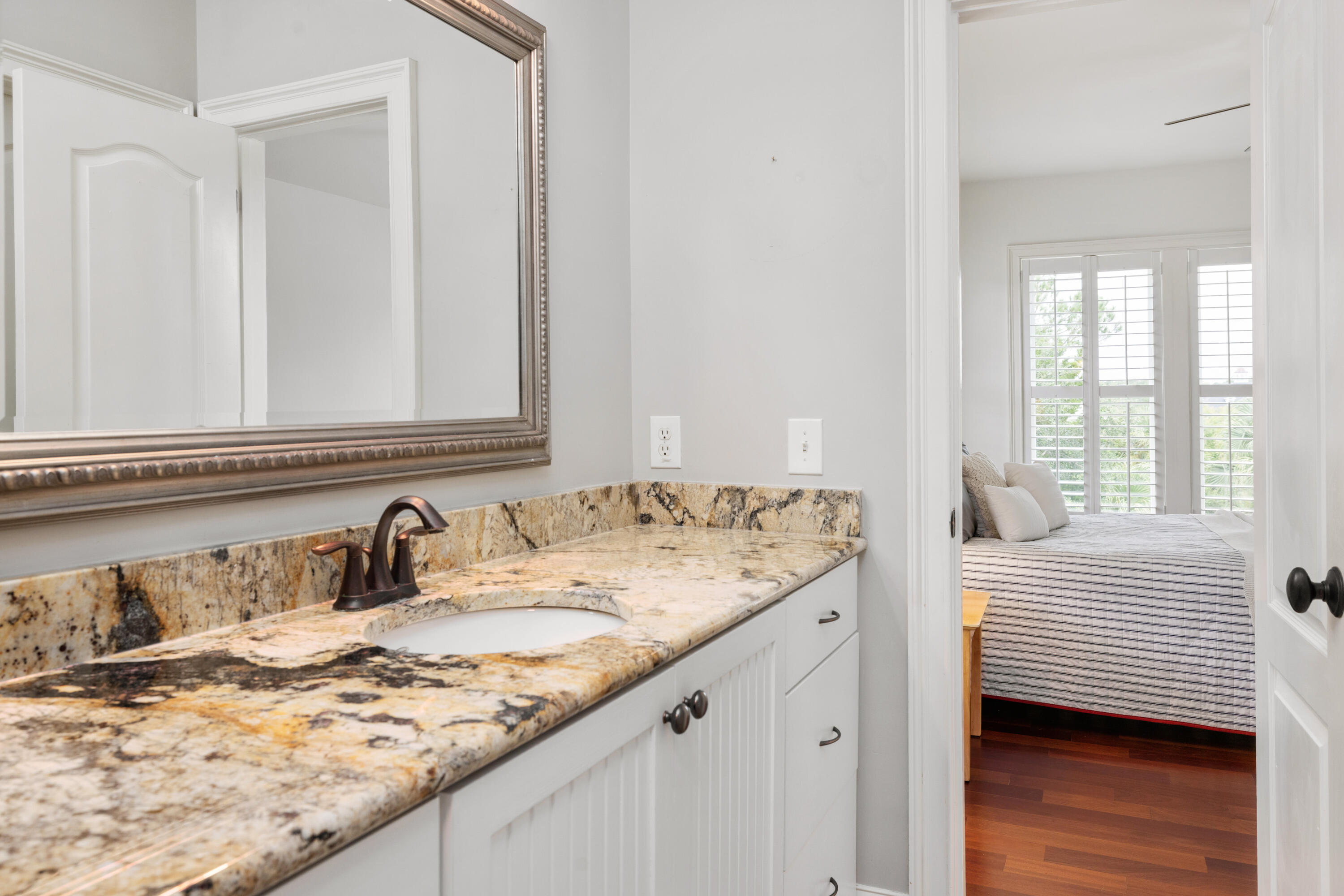 1339 W Brickmill