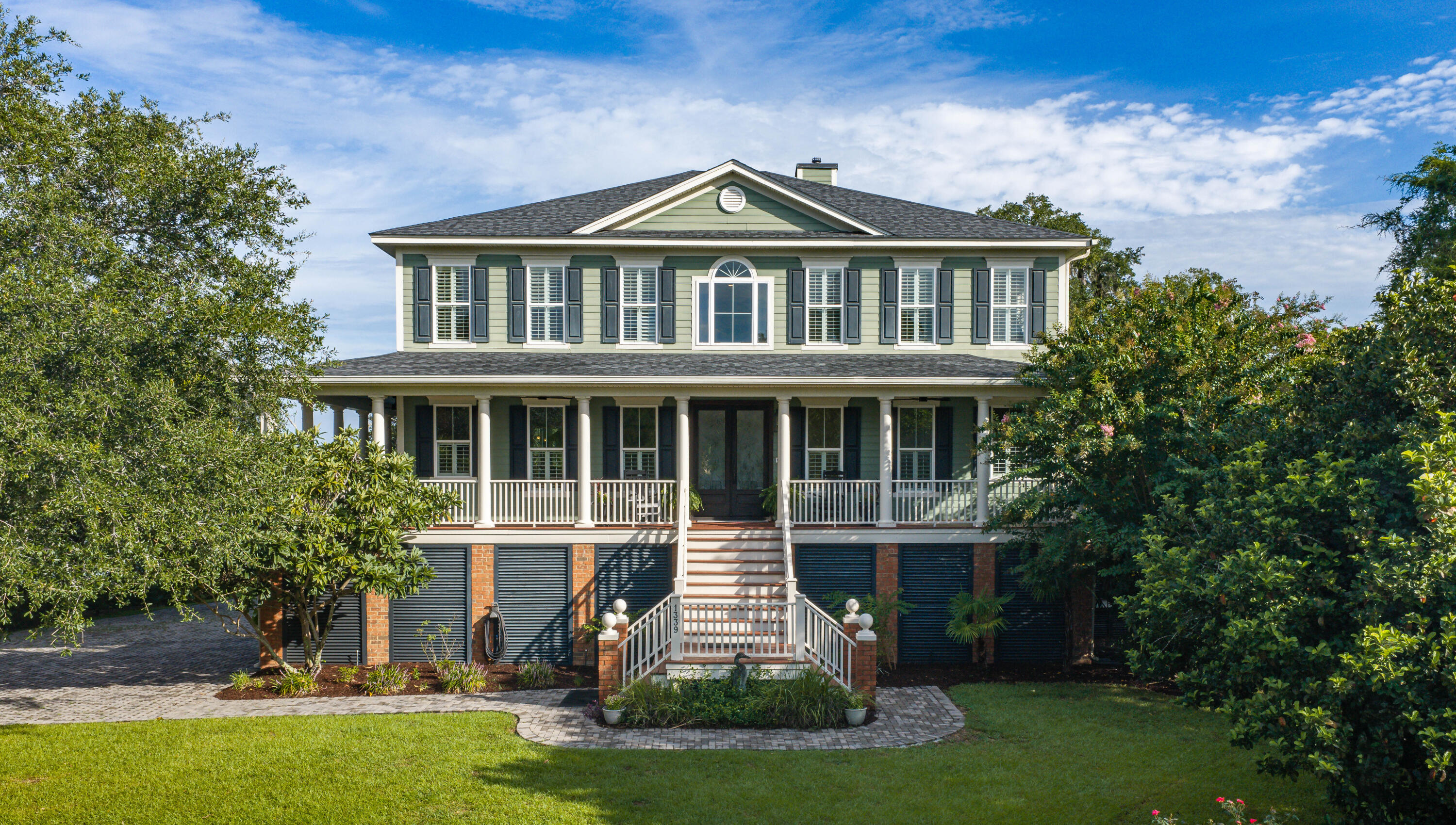 1339 W Brickmill