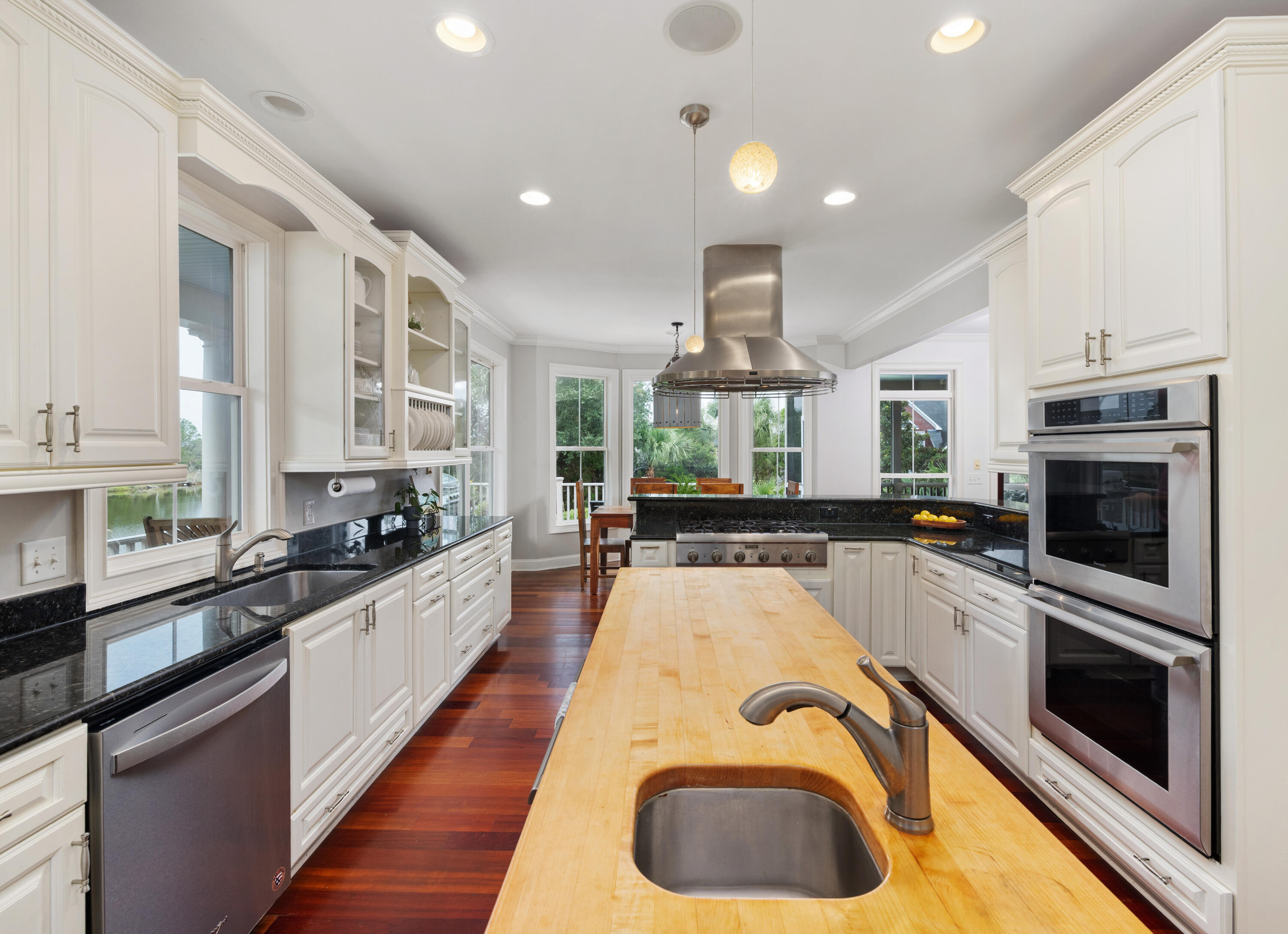 1339 W Brickmill