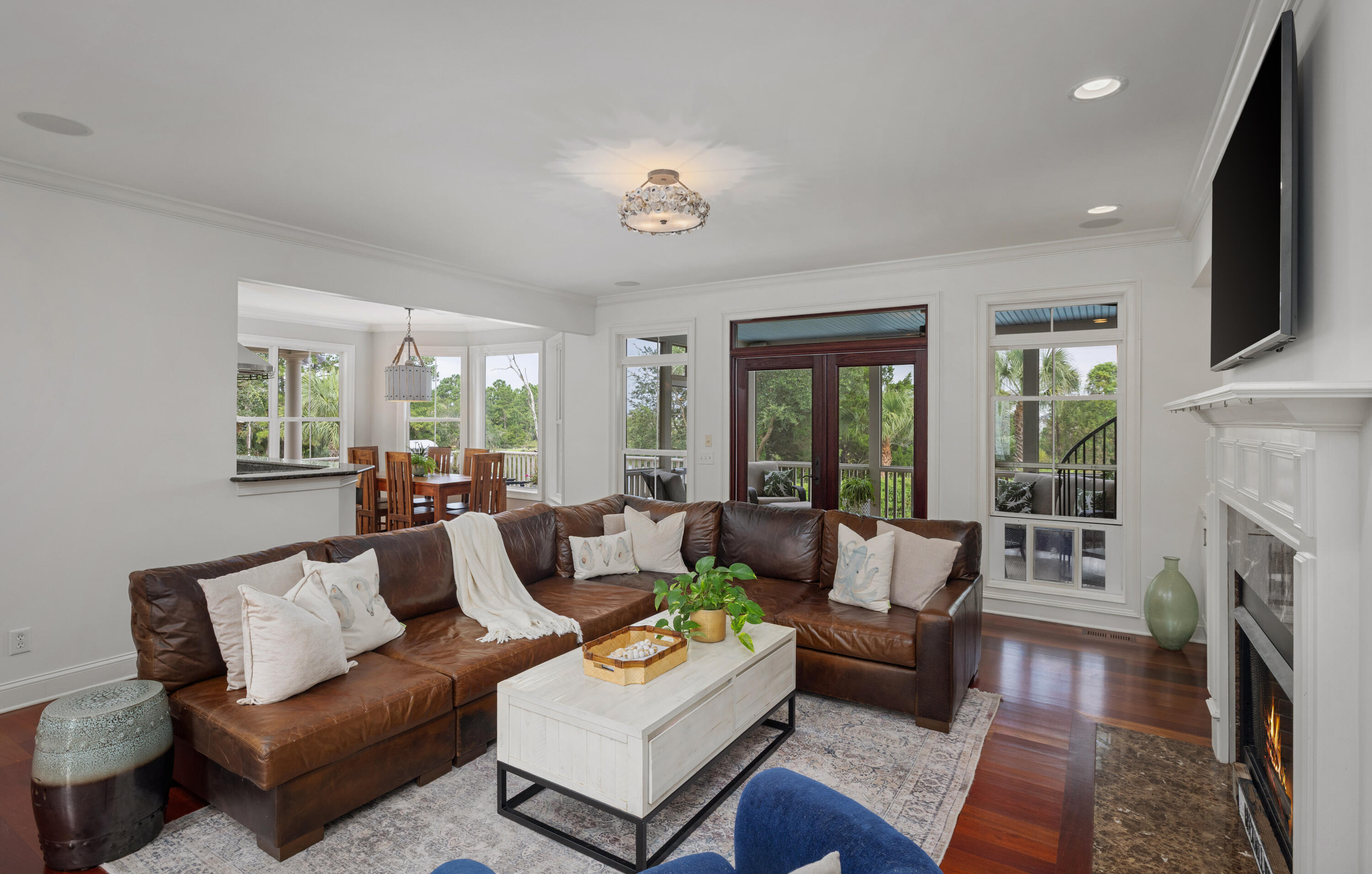 1339 W Brickmill