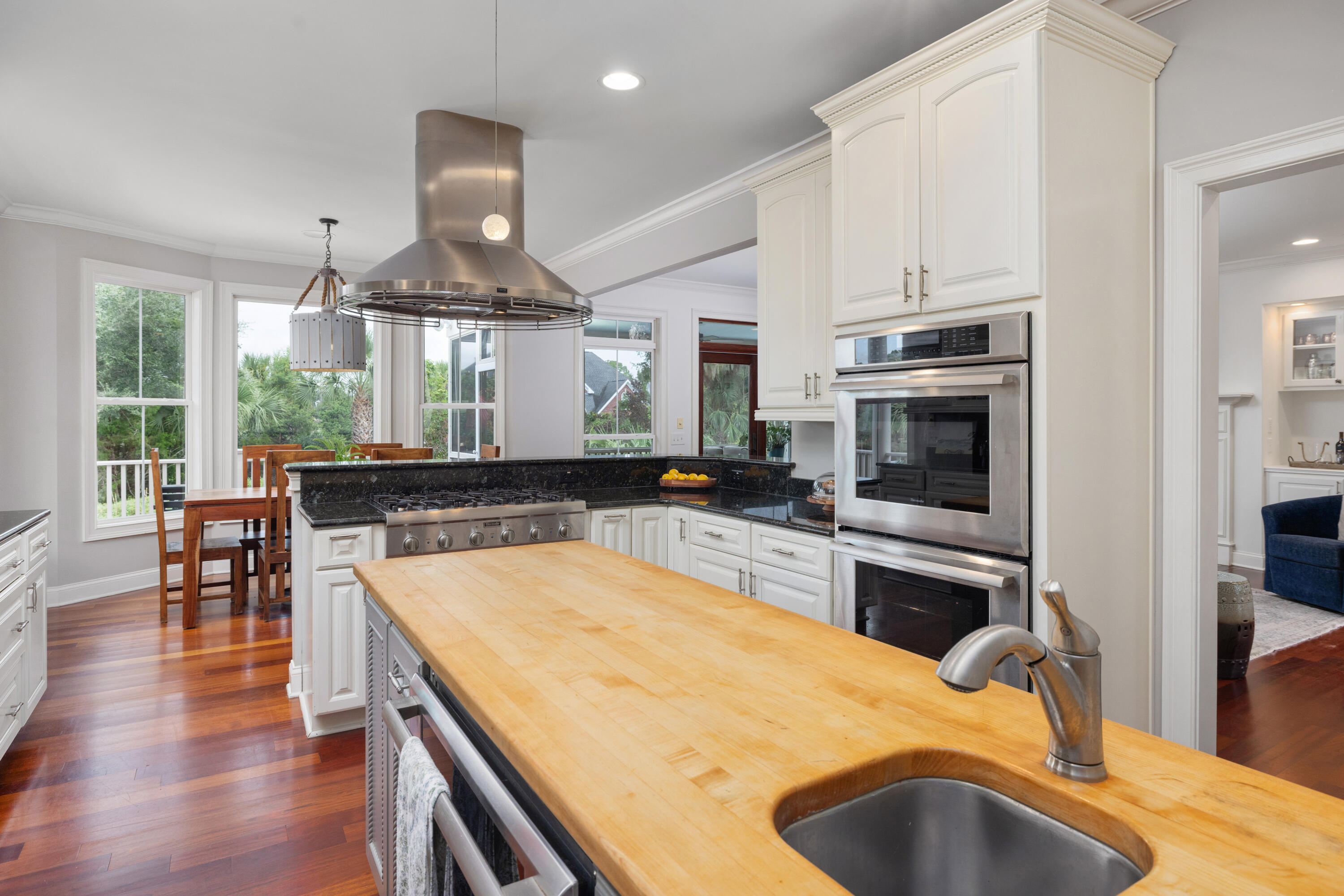 1339 W Brickmill