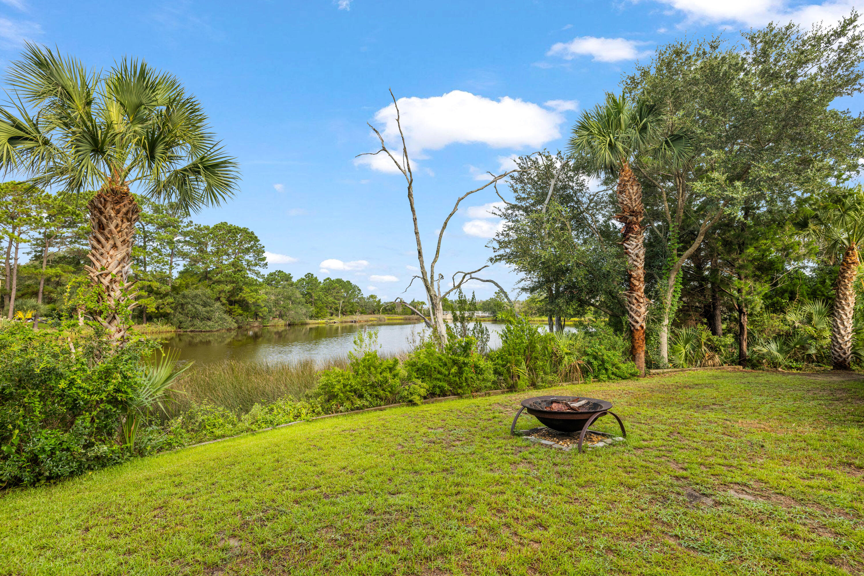 1339 W Brickmill