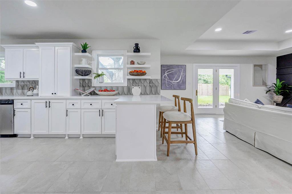 5226 Sanford Road