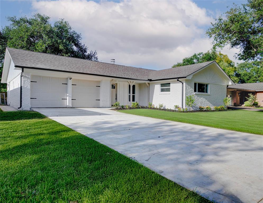 5226 Sanford Road