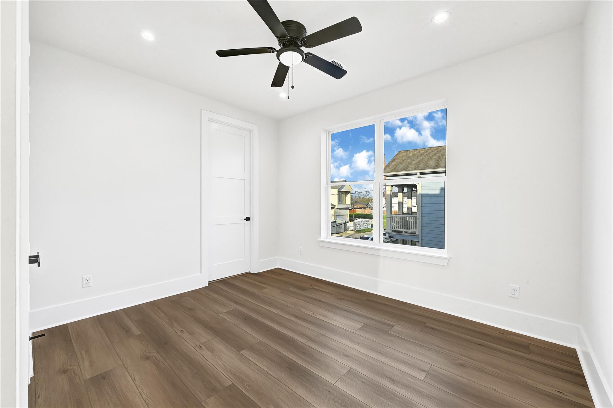 1416 East 31st