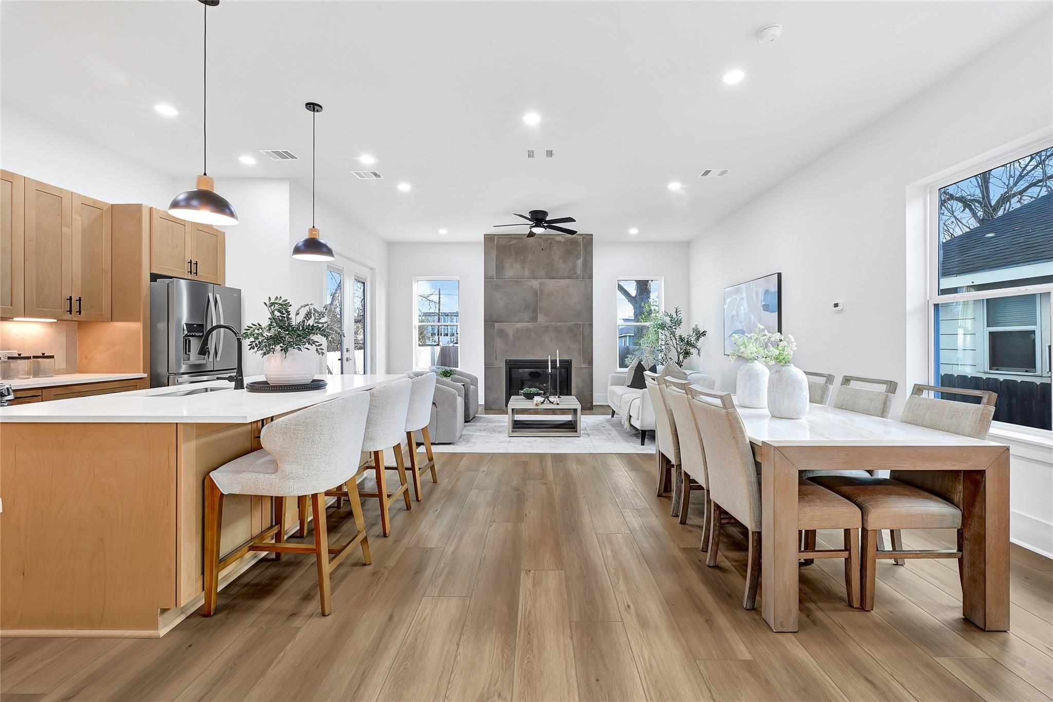 1416 East 31st
