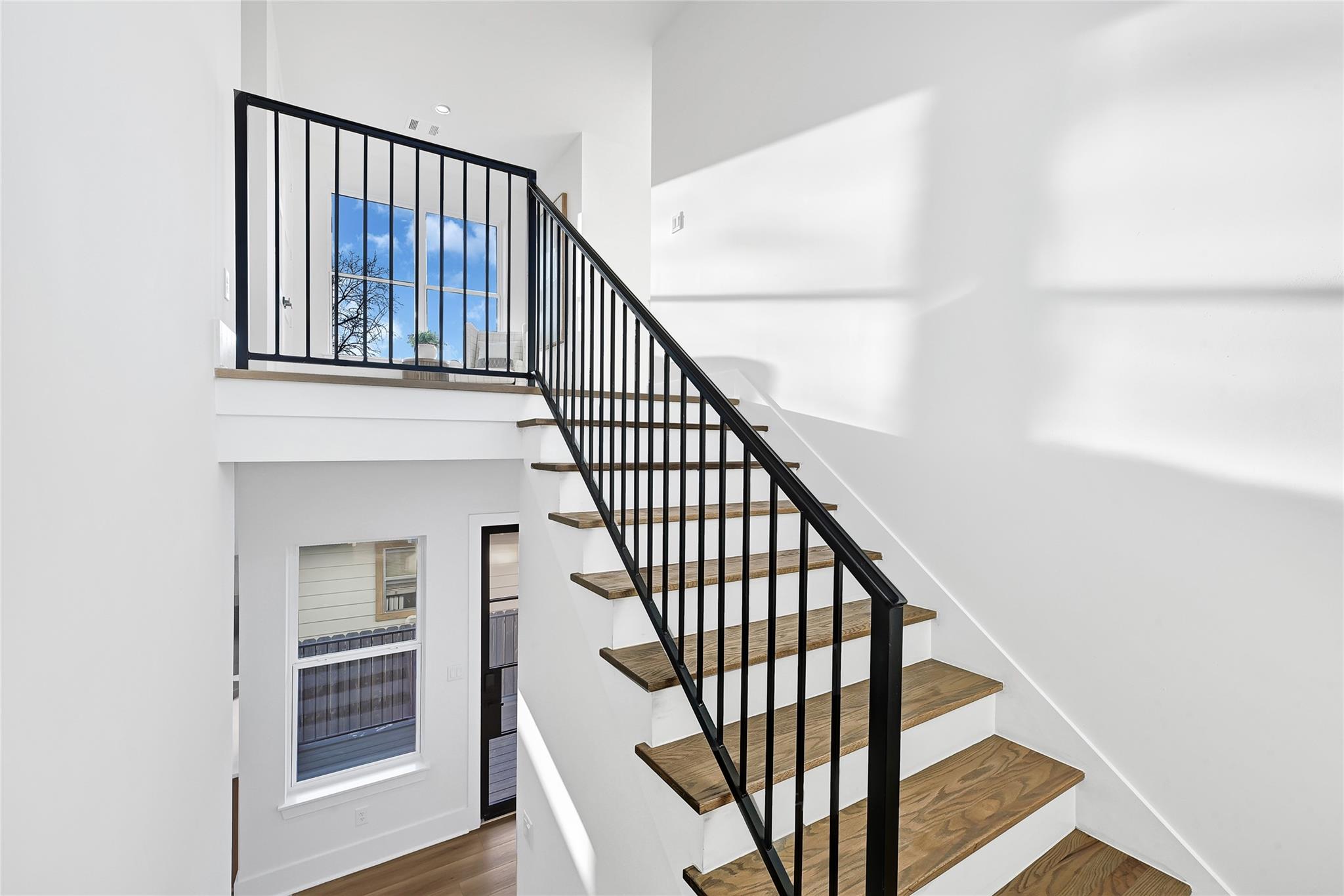 1416 East 31st