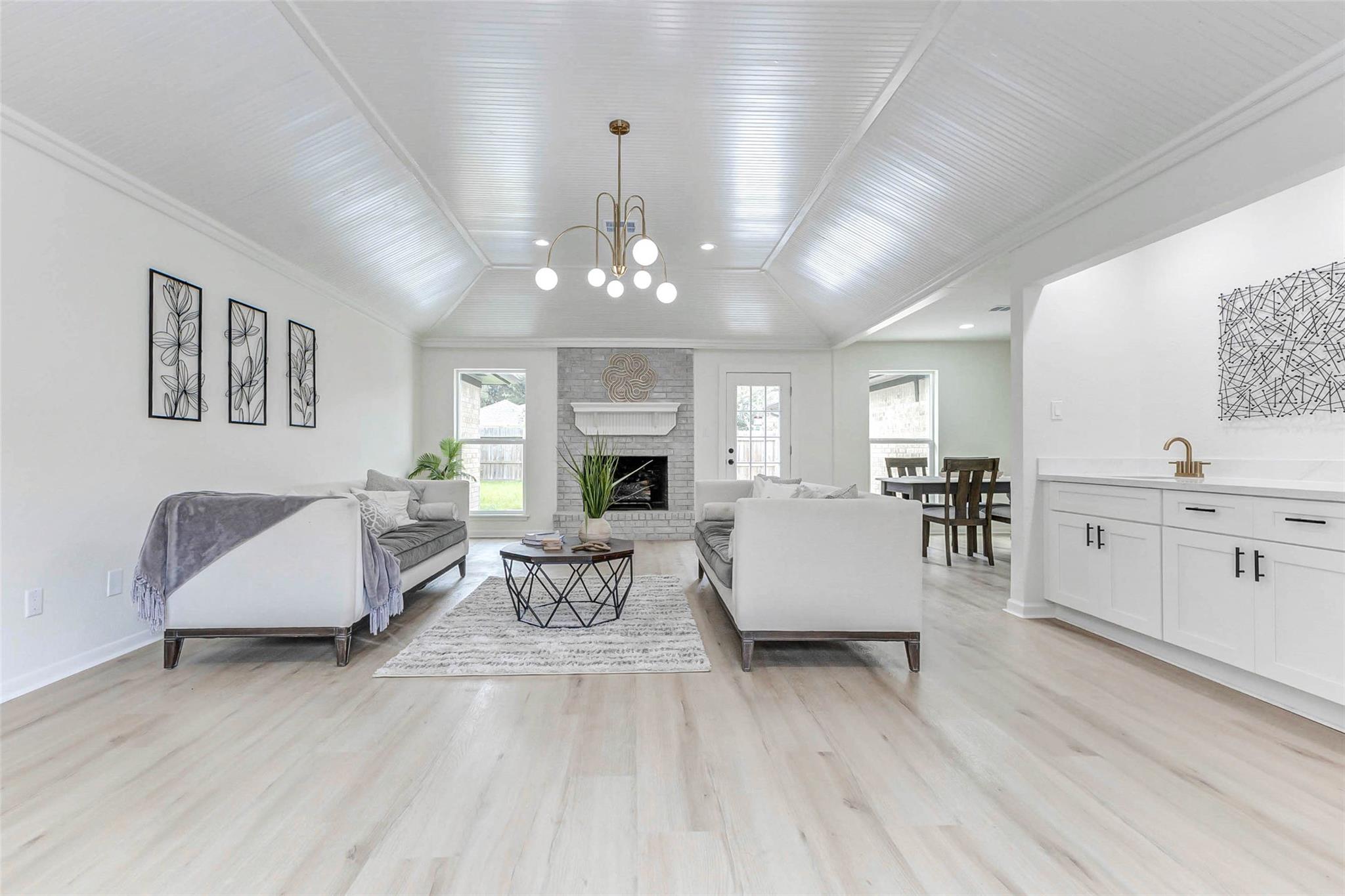 3351 S Sutton Square, Stafford