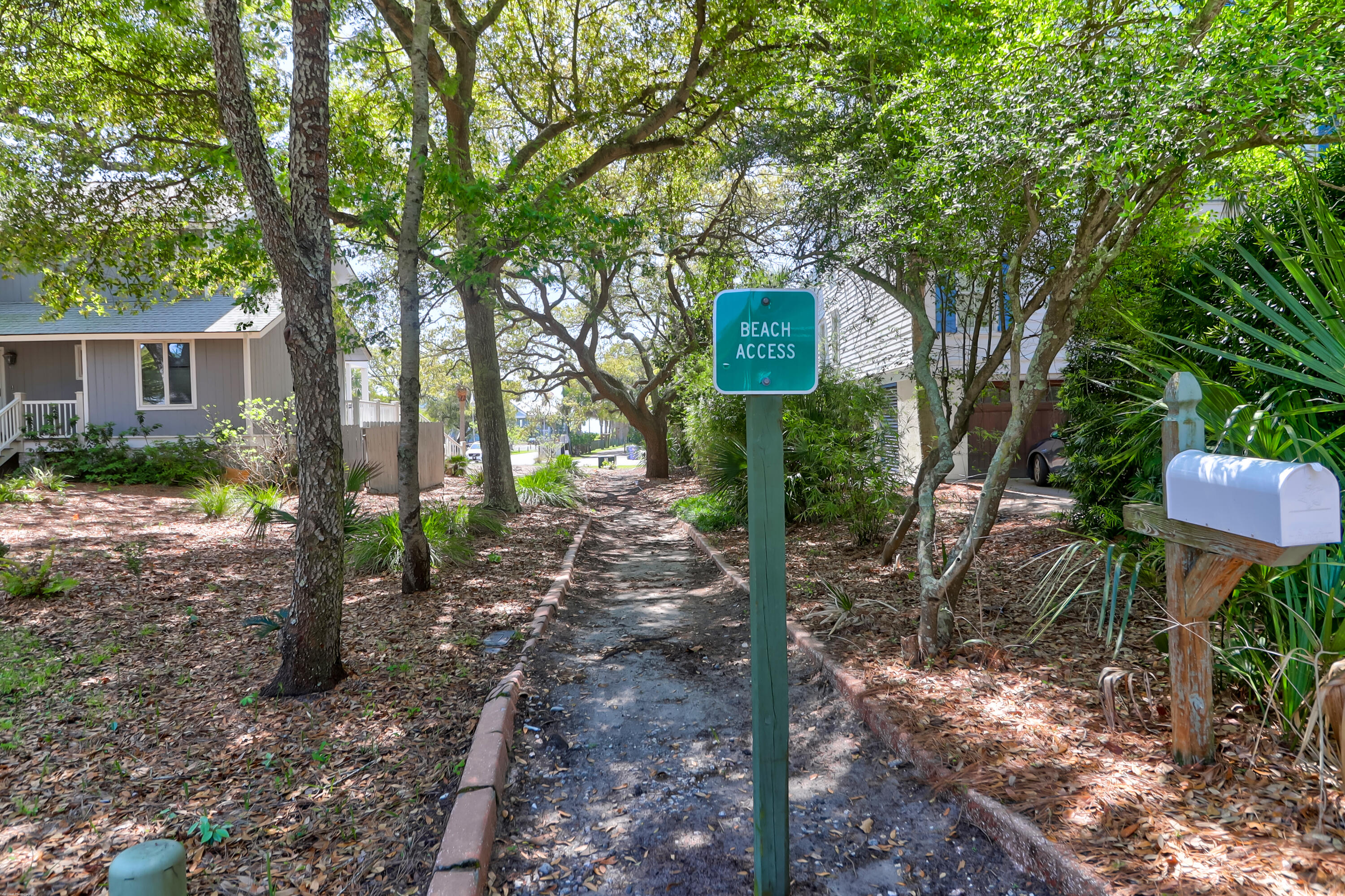 4 Abalone Alley