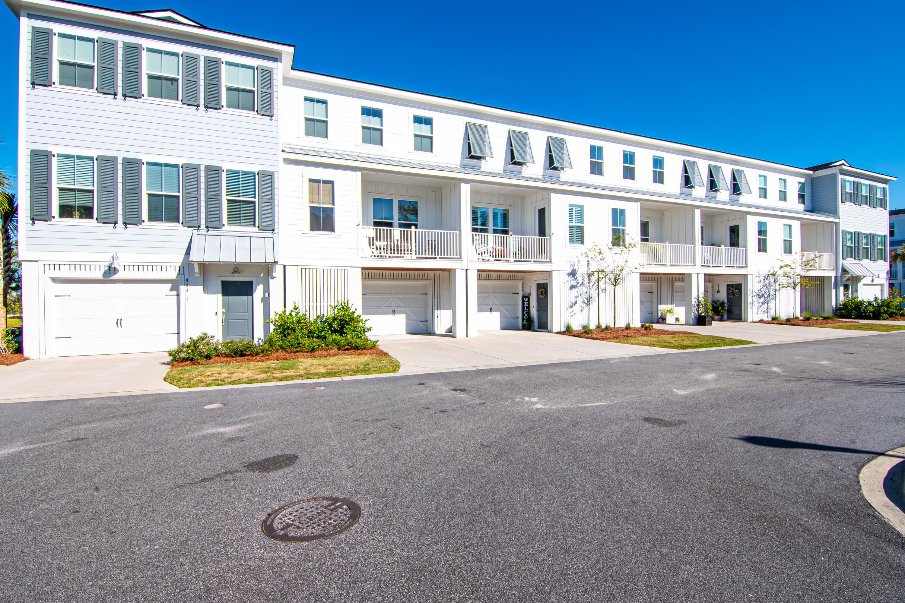 804 Kings Oak Court # 3