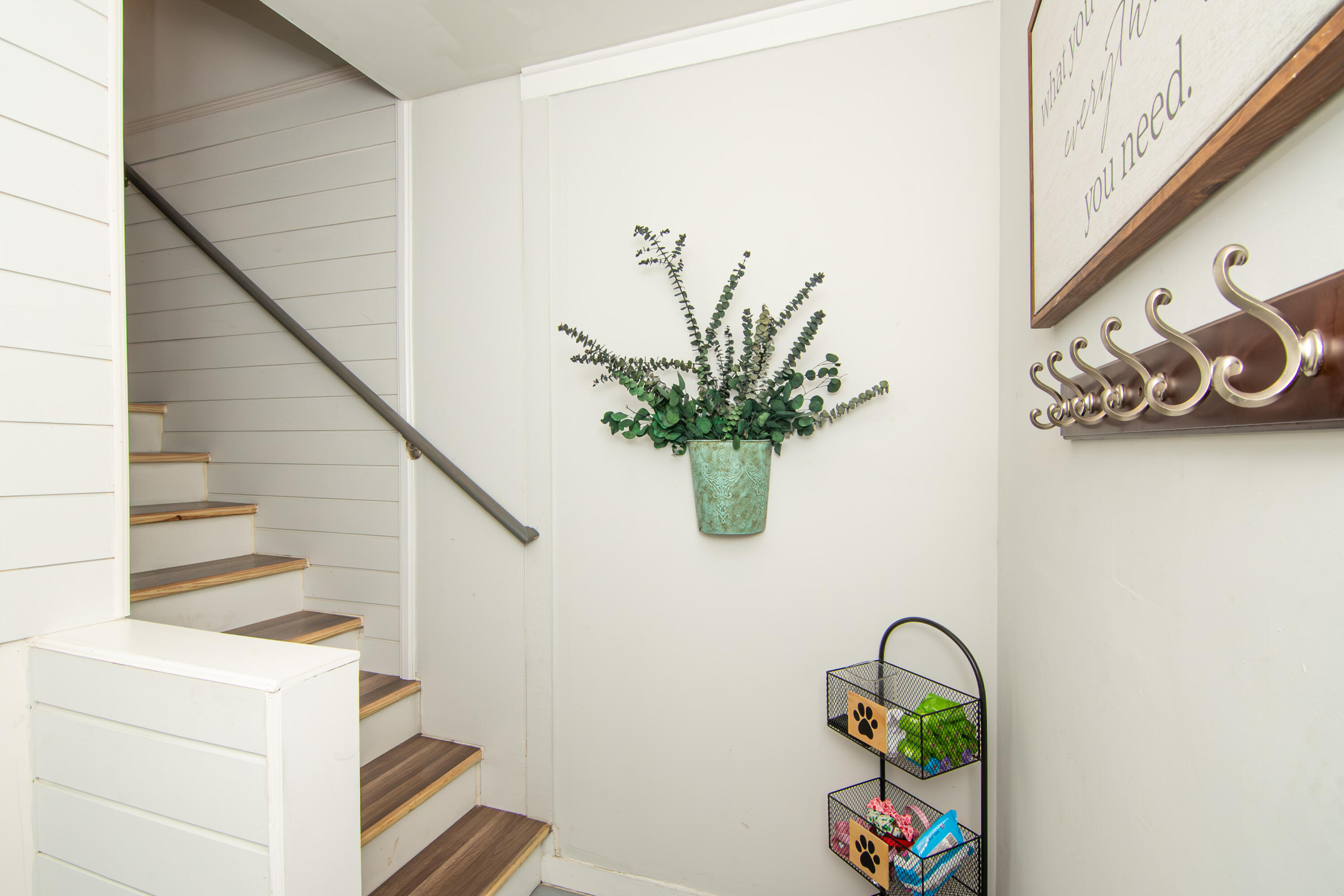 804 Kings Oak Court # 3