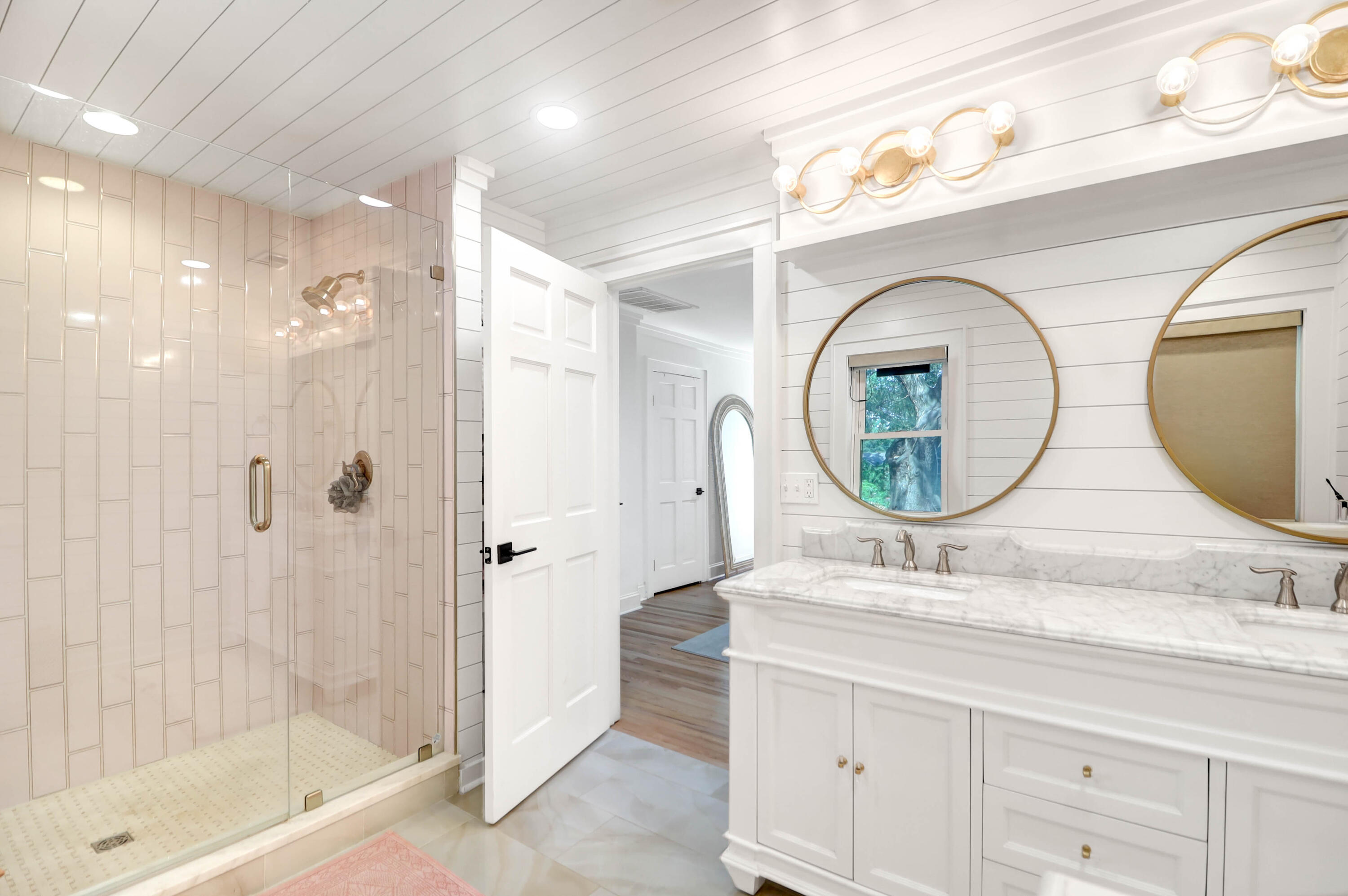 312 Bayview Drive