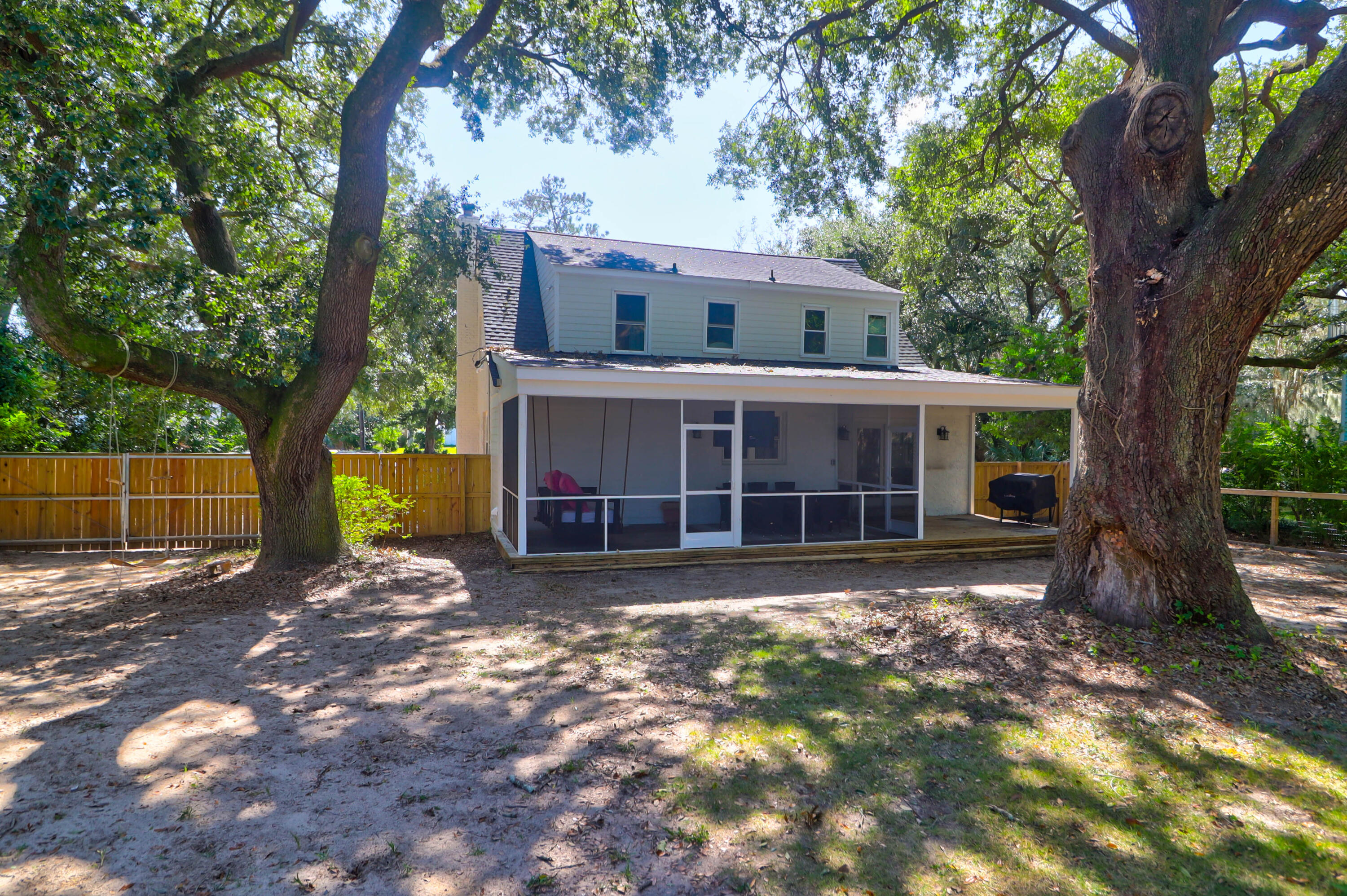 312 Bayview Drive