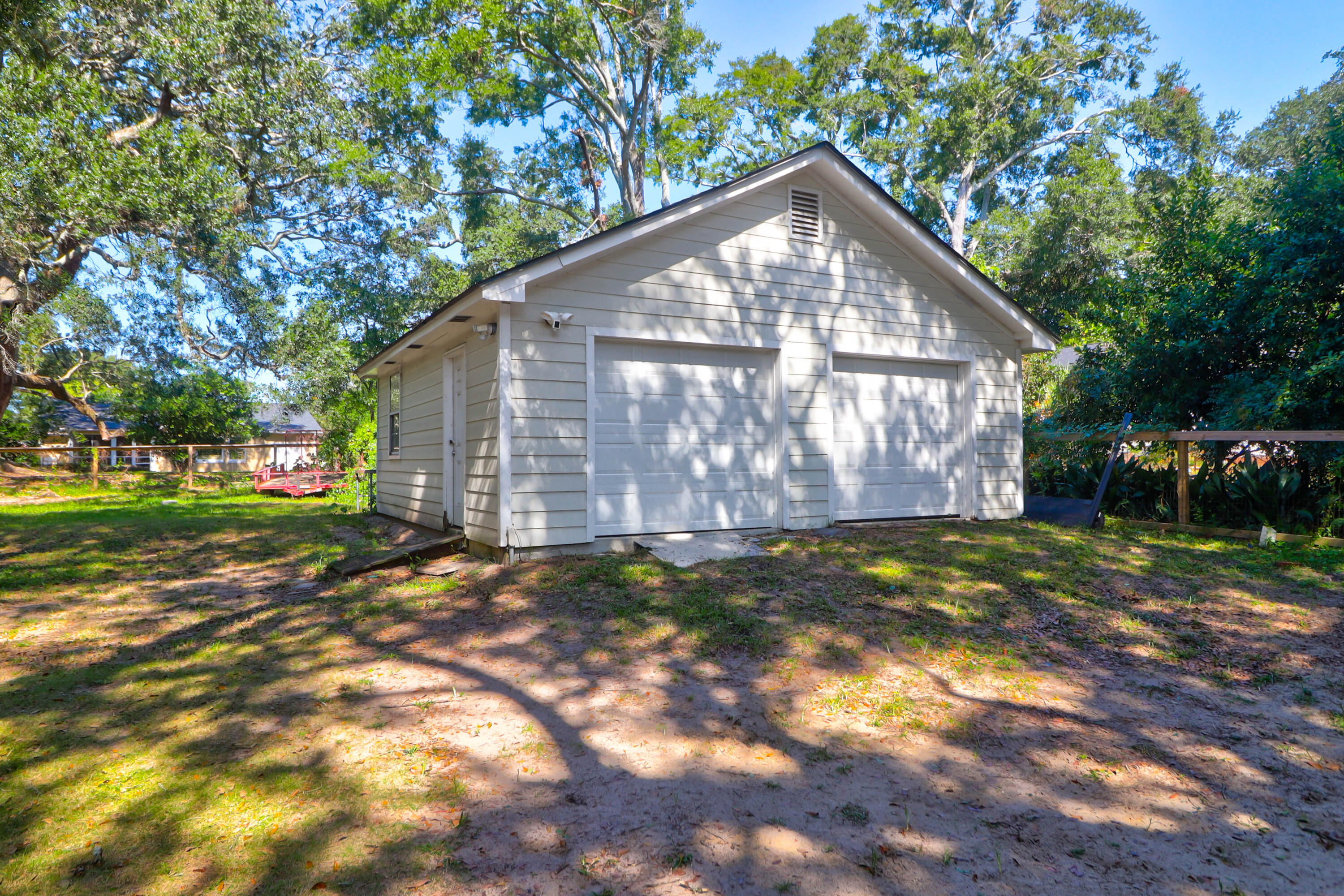 312 Bayview Drive