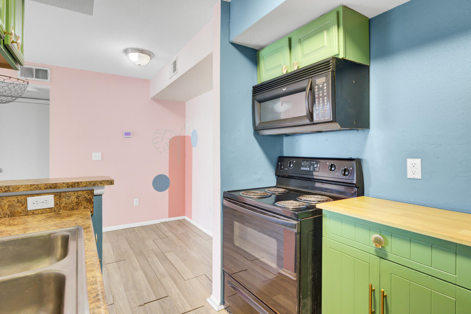 1481 Center Street Ext # 601