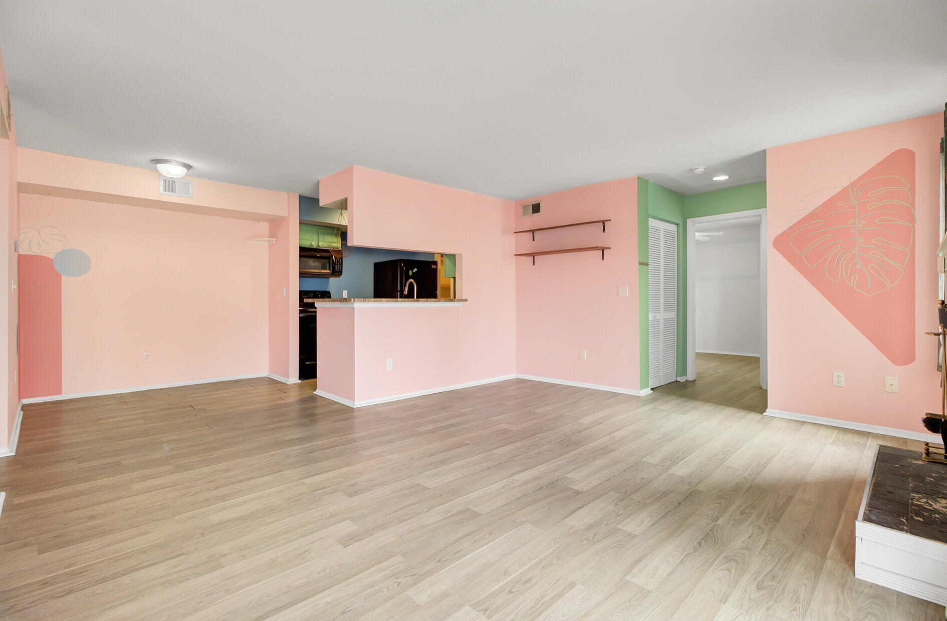1481 Center Street Ext # 601