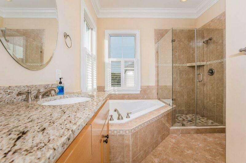 601 Ocean Boulevard