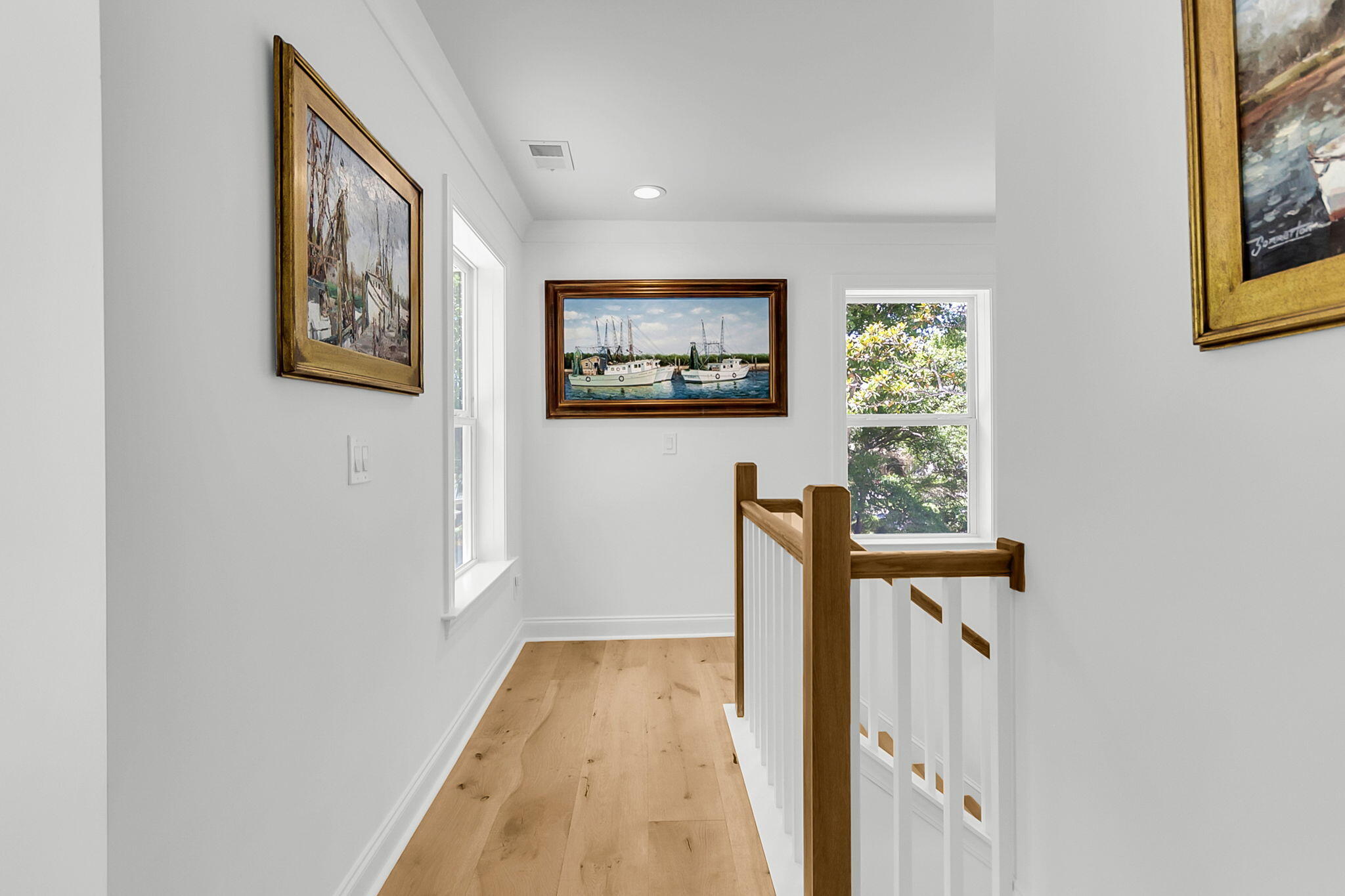 4 Lauden Boulevard
