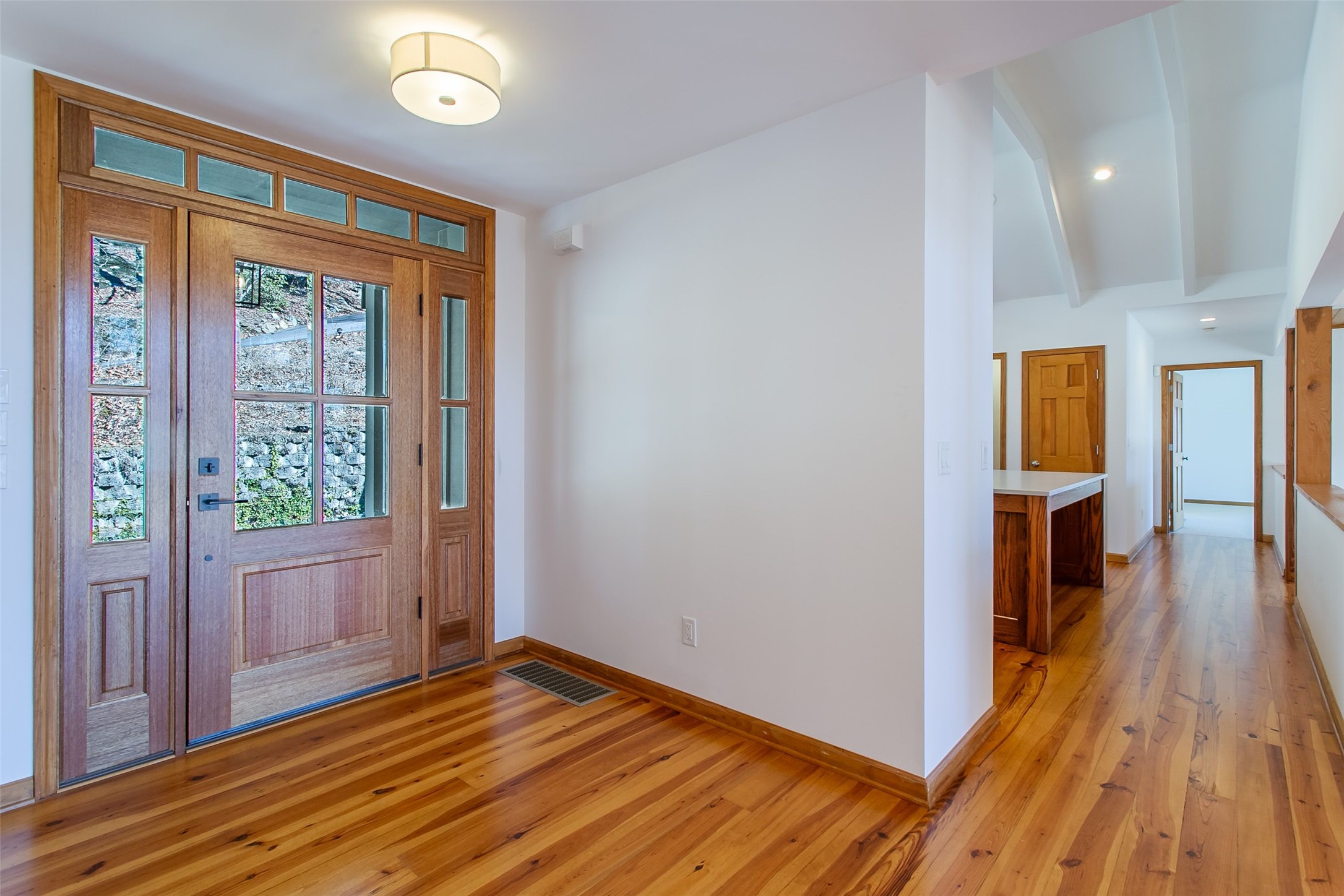 105 Boulder Knob Drive
