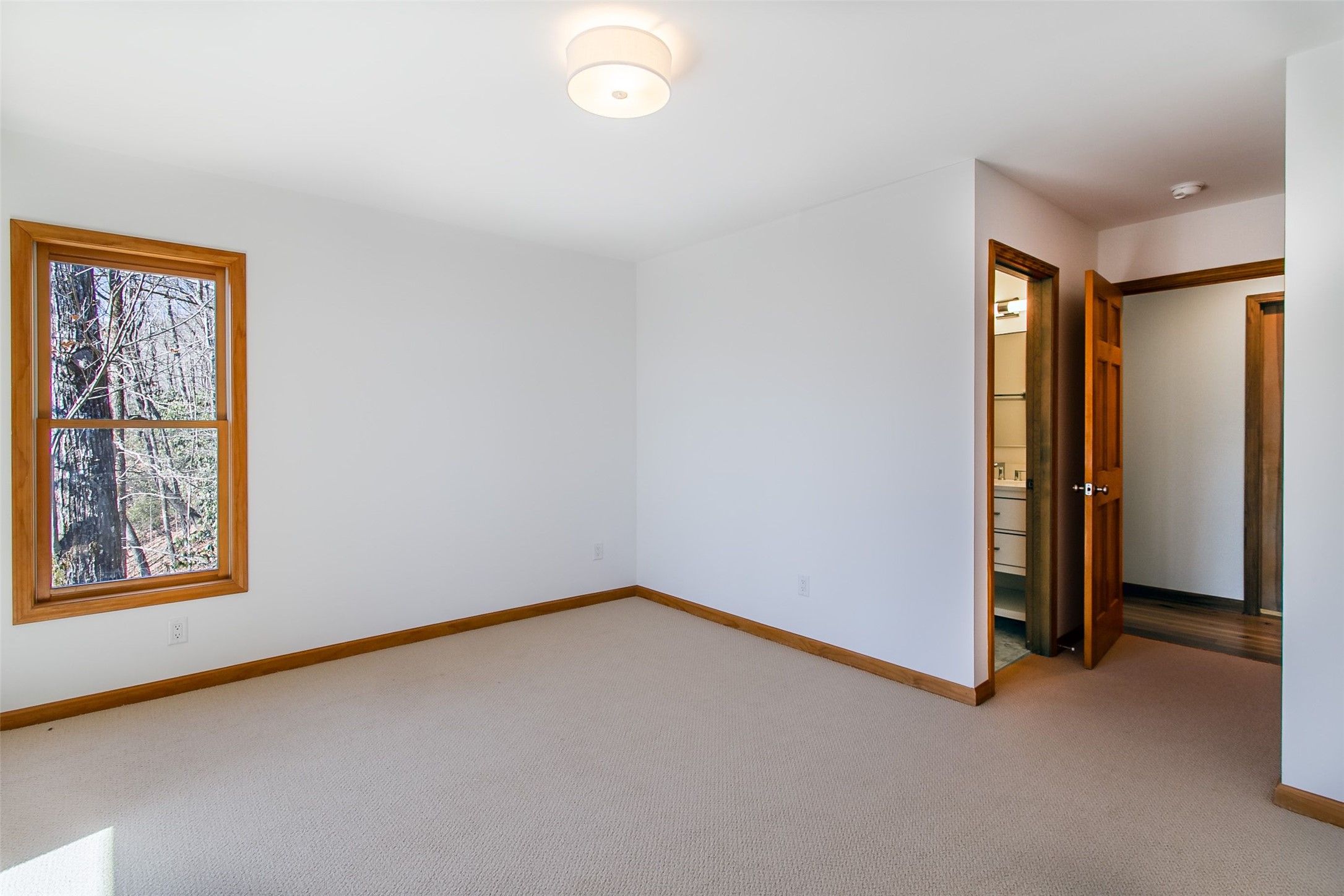 105 Boulder Knob Drive