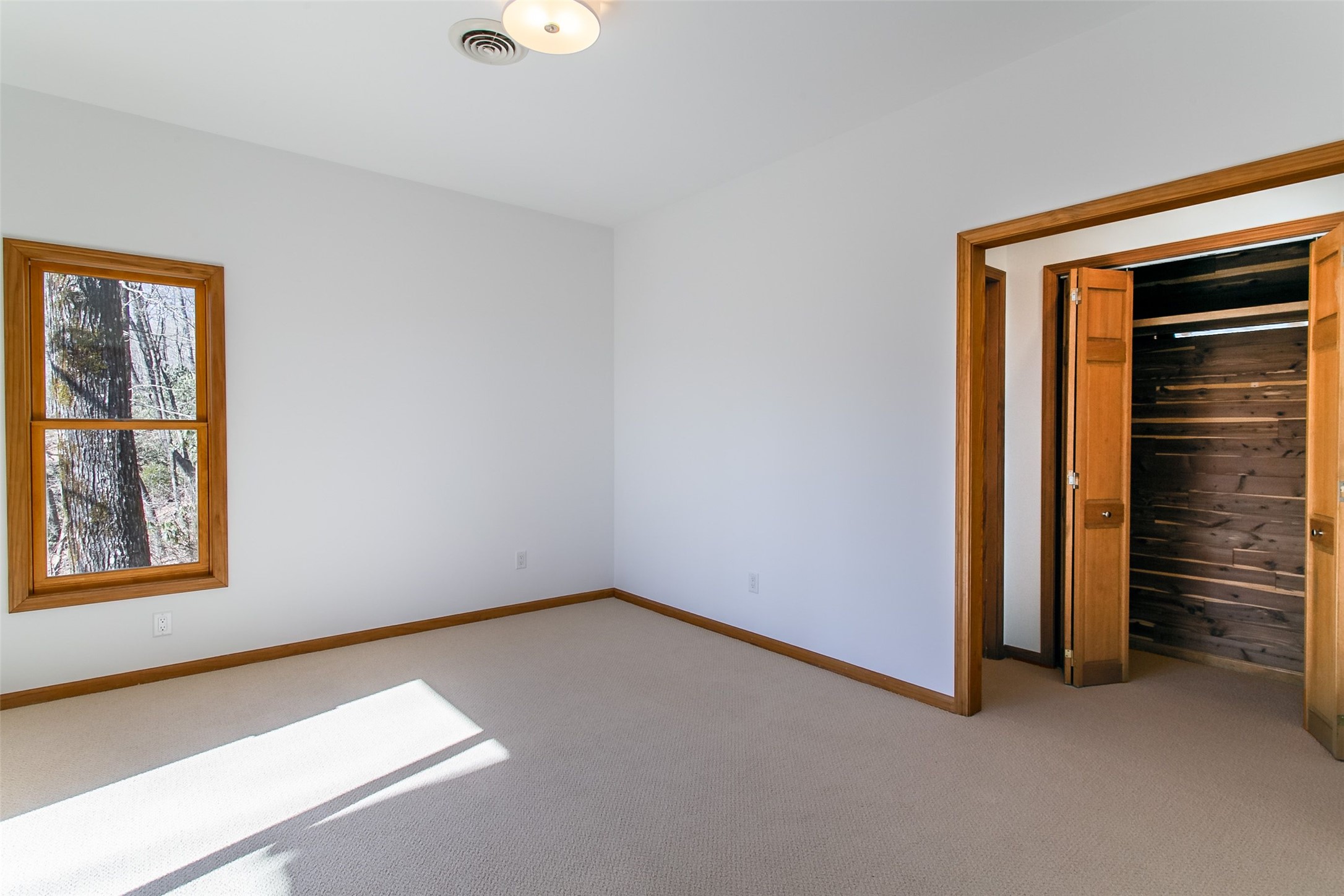 105 Boulder Knob Drive