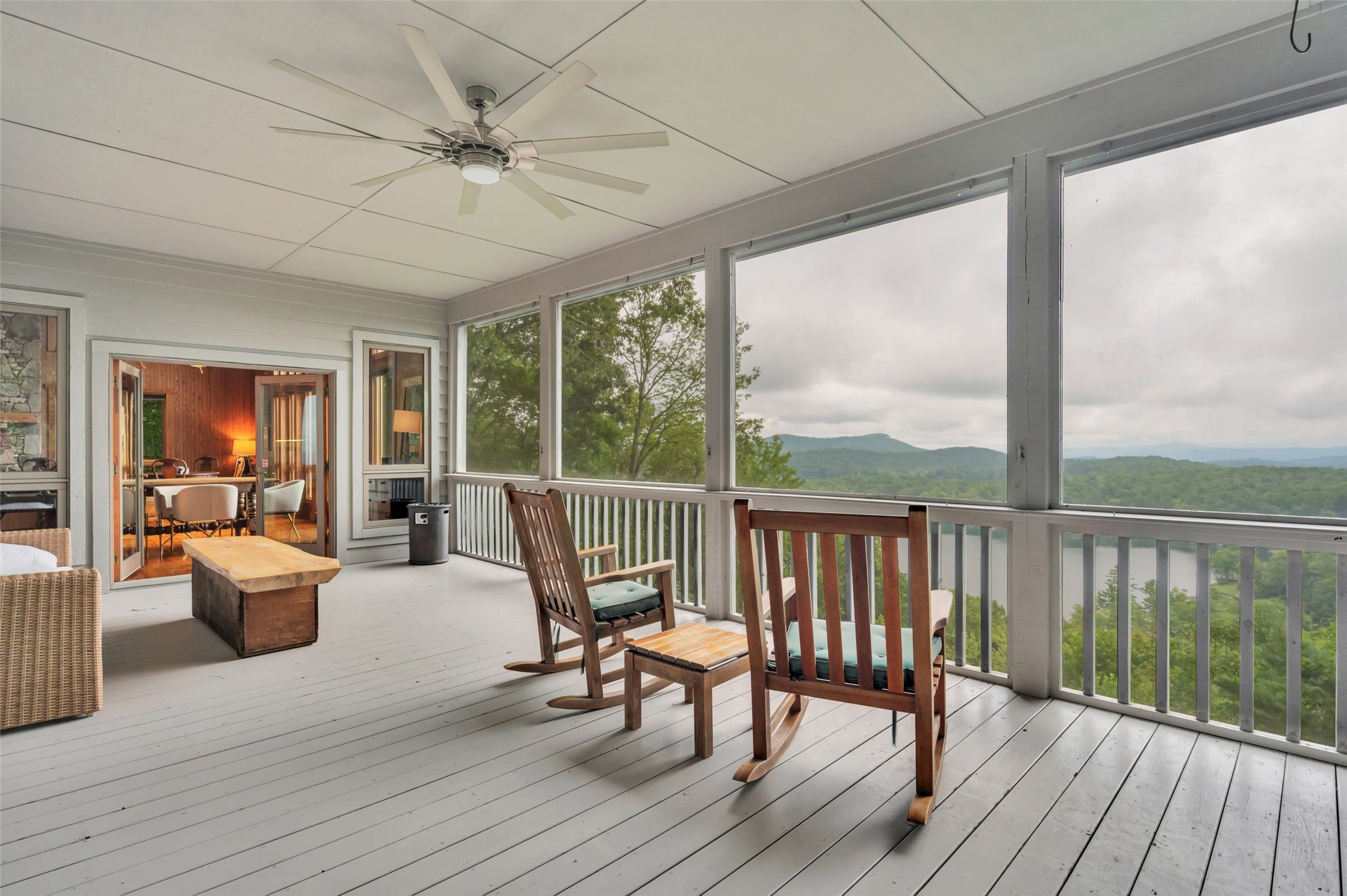 363 Lakeside Drive