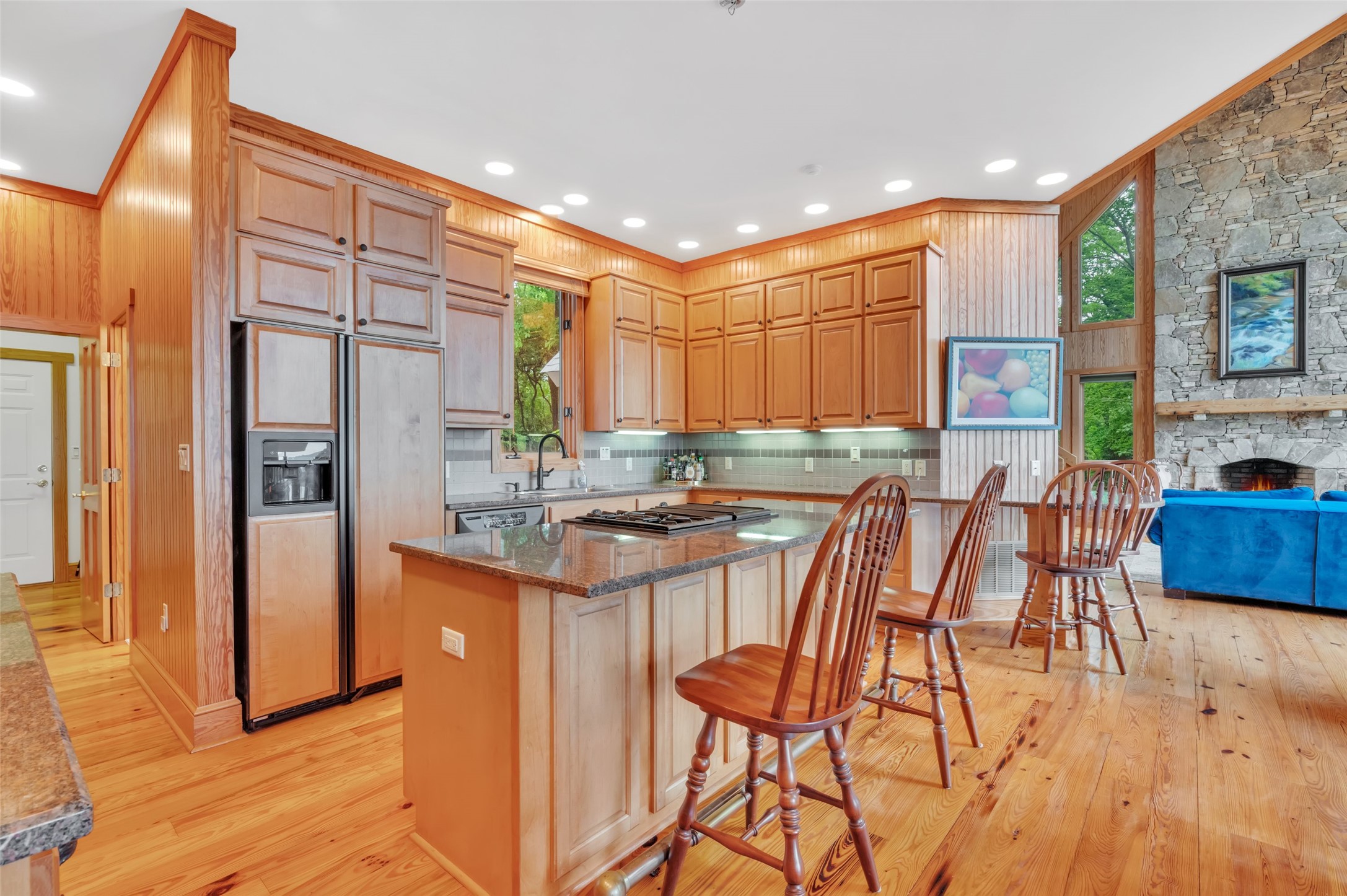 363 Lakeside Drive