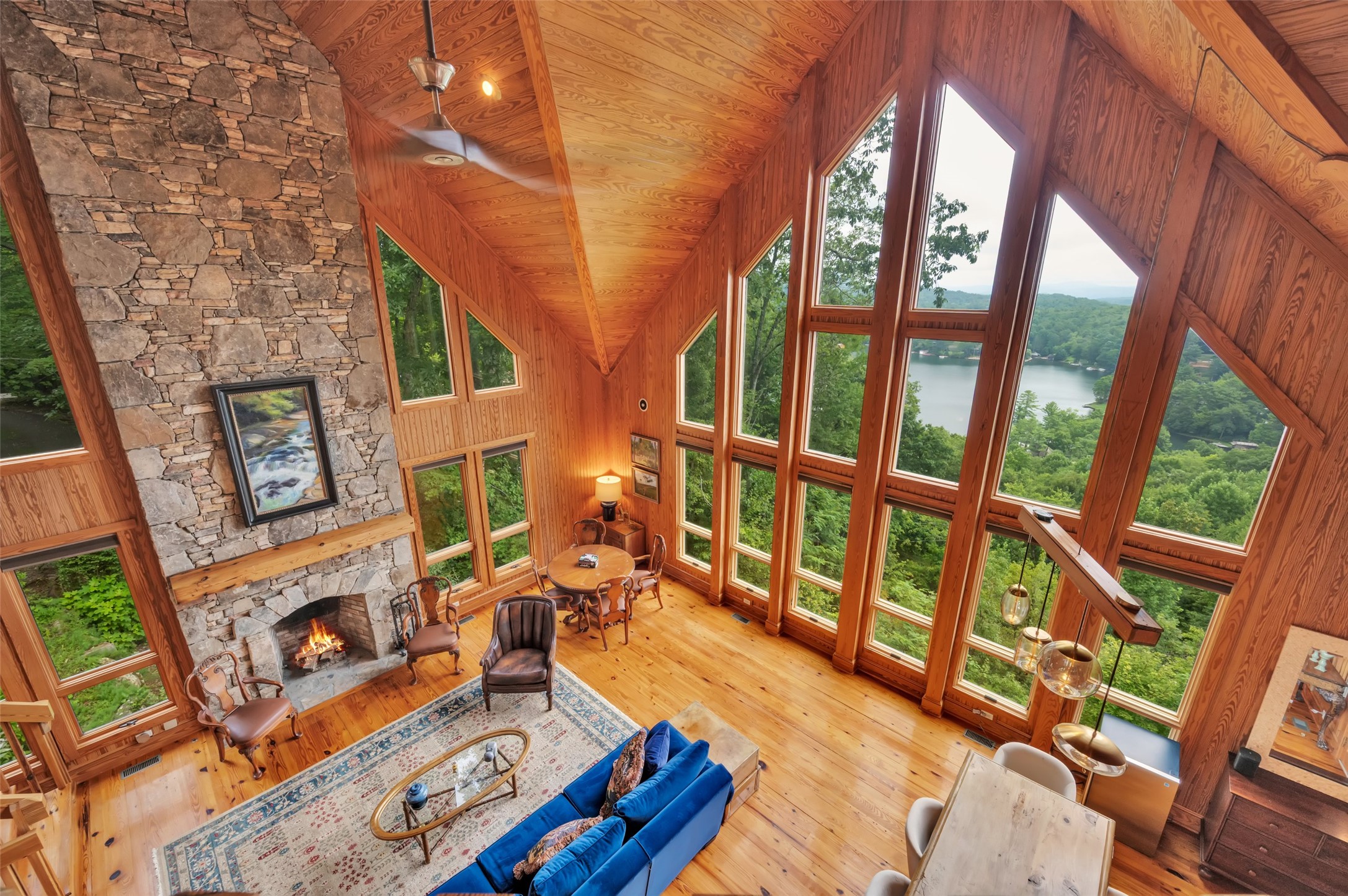 363 Lakeside Drive