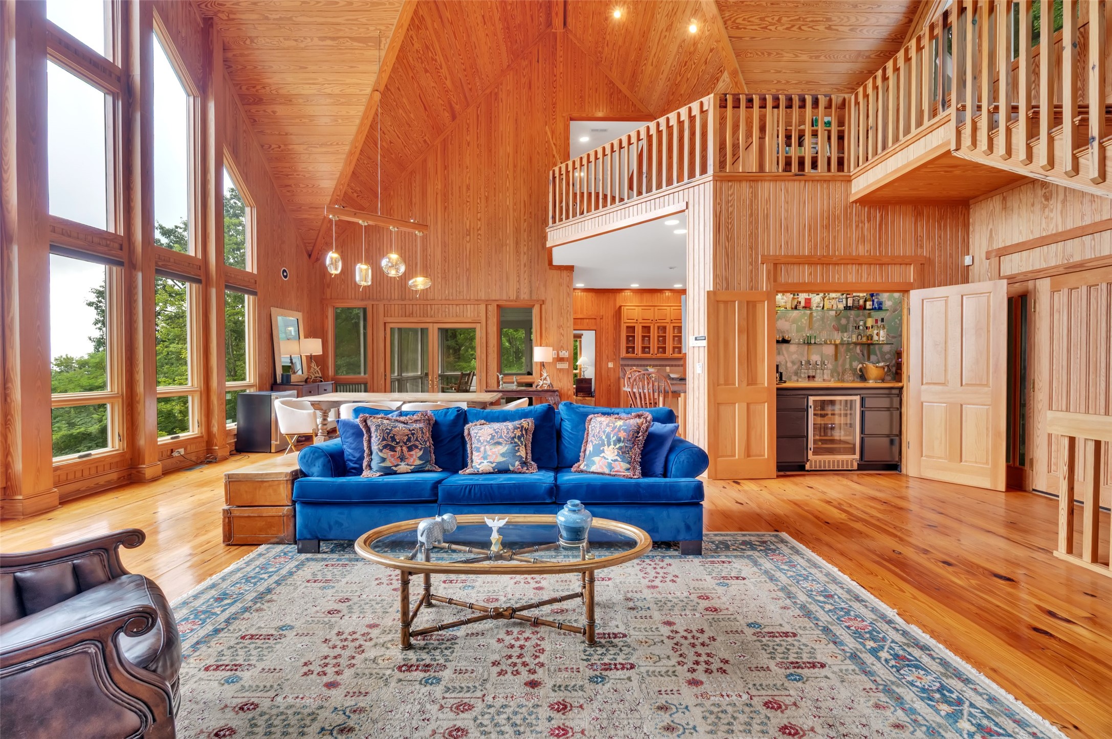 363 Lakeside Drive
