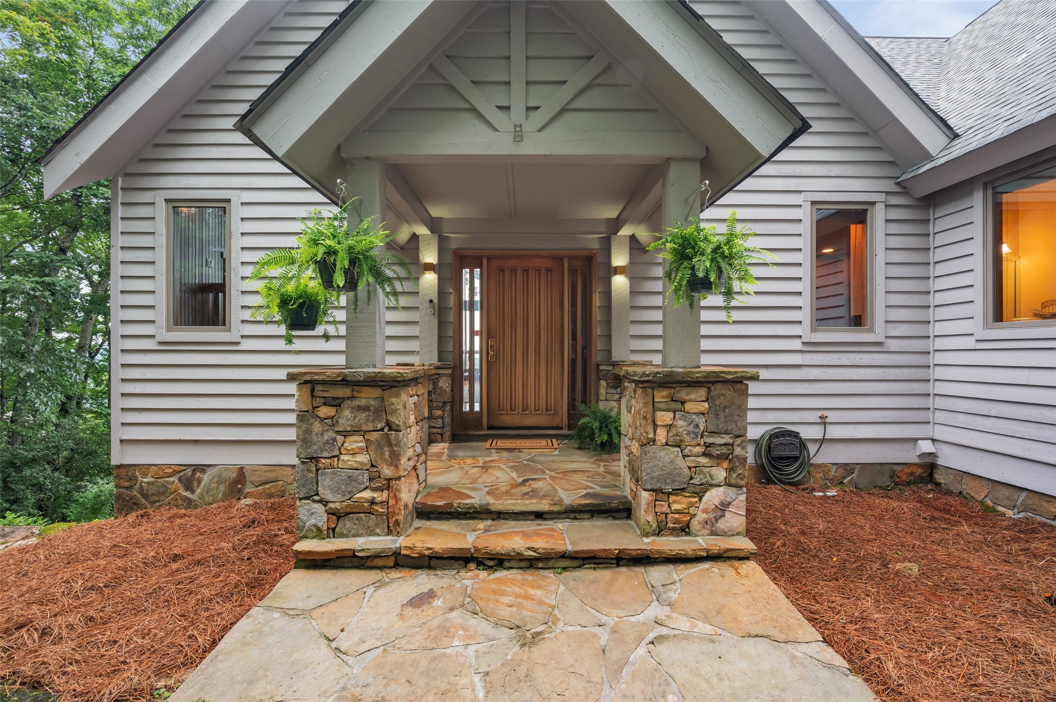 363 Lakeside Drive