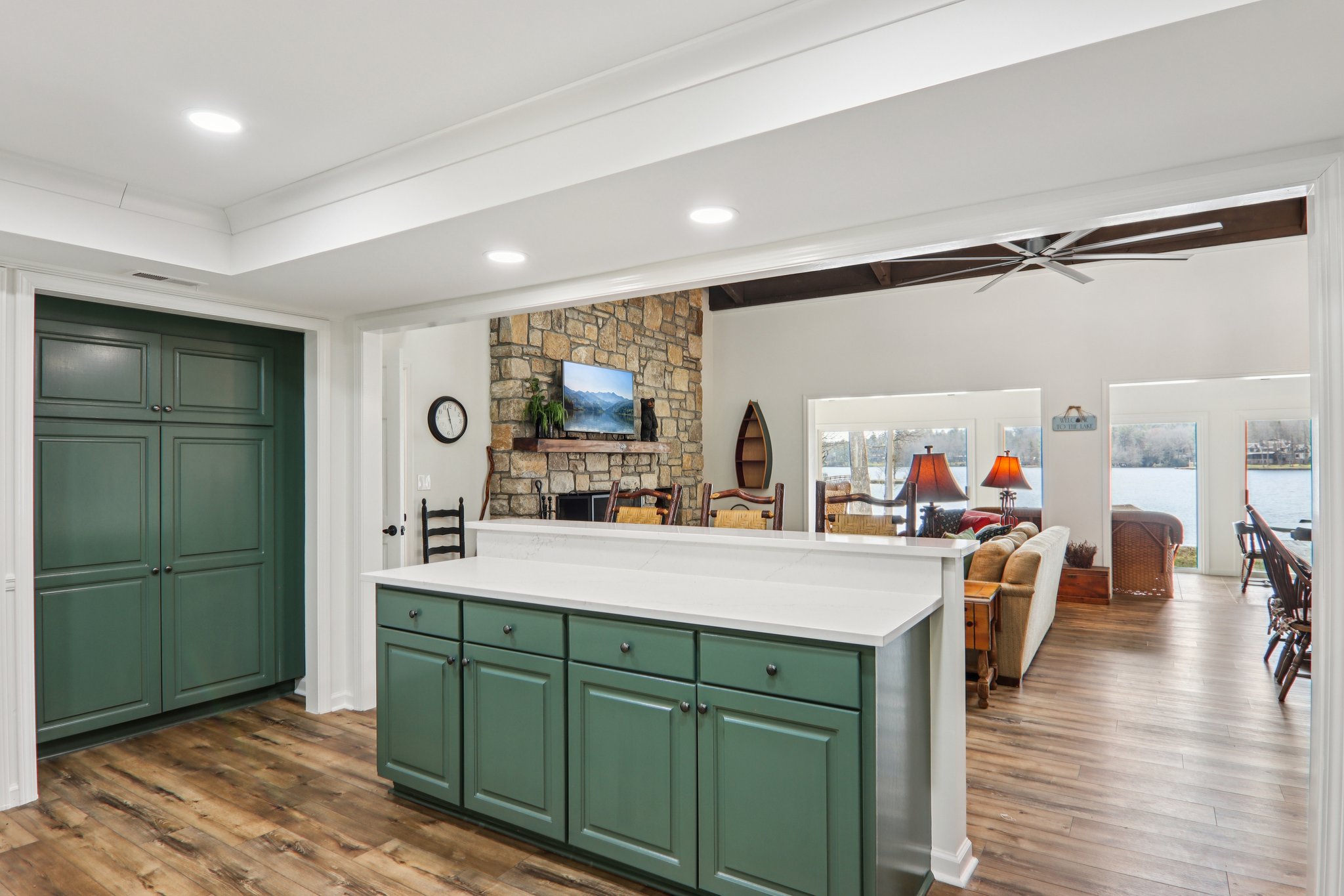 987 Cold Mountain Road
