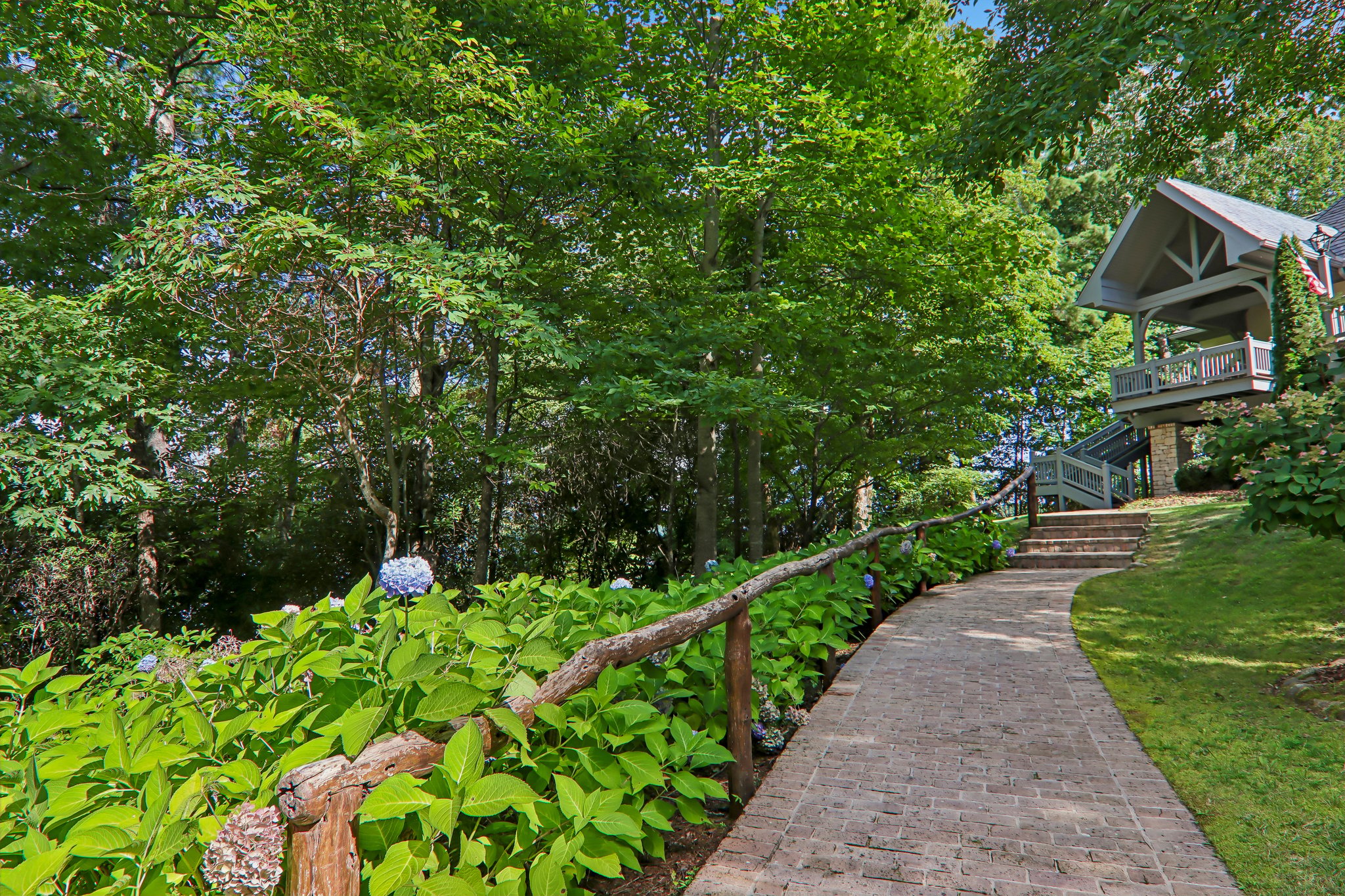 138 Indian Trace