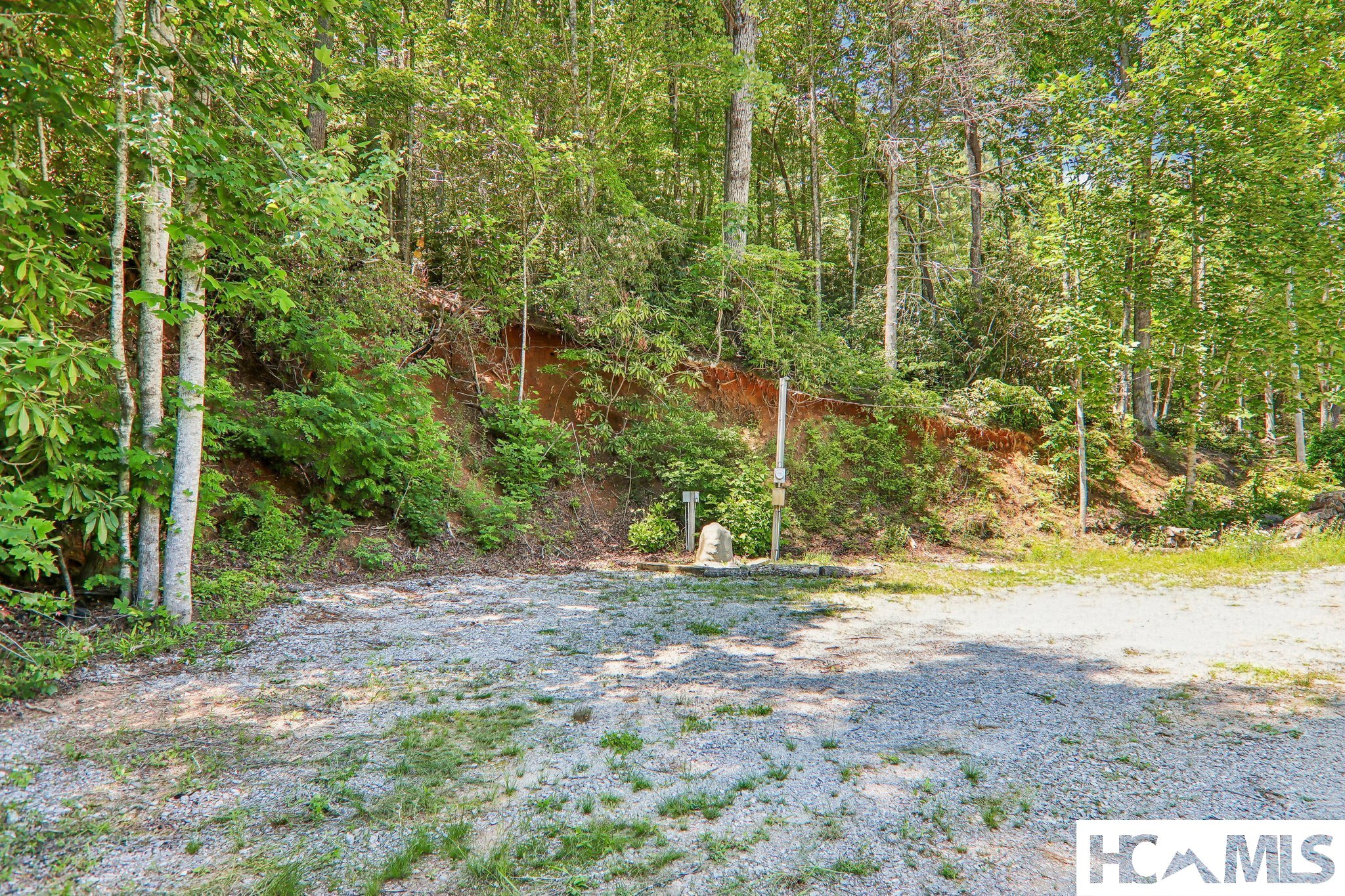 127 Short Road