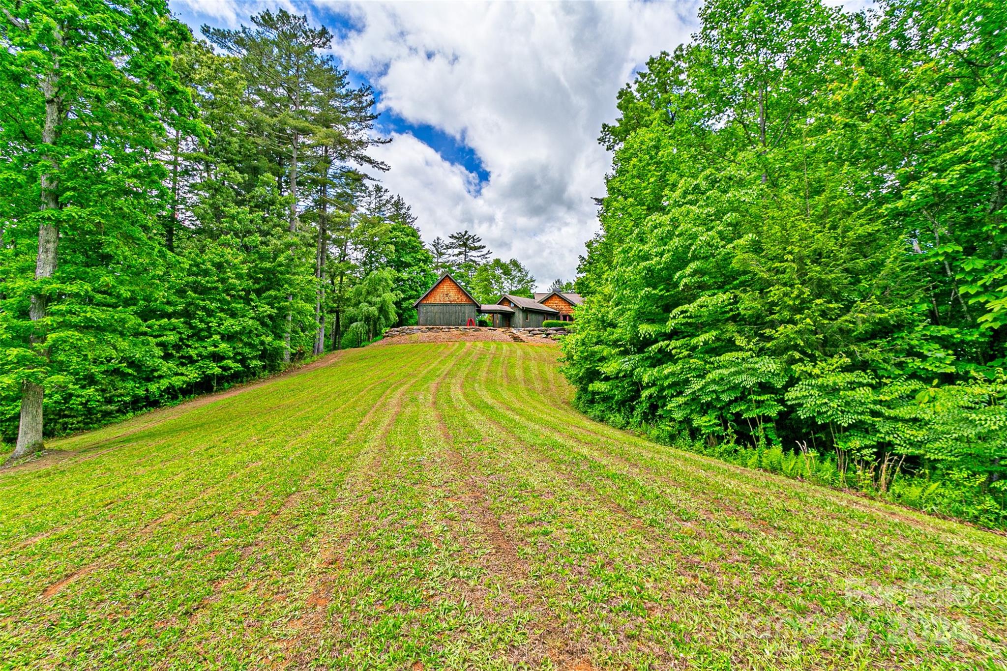 407 Barclay Farm Road