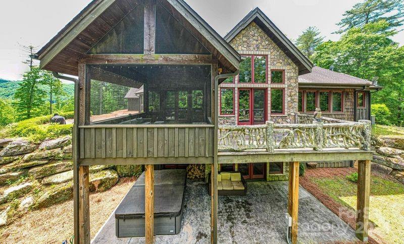 407 Barclay Farm Road