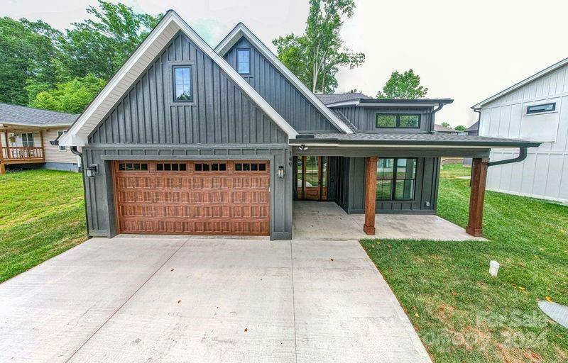 149 Plato Place