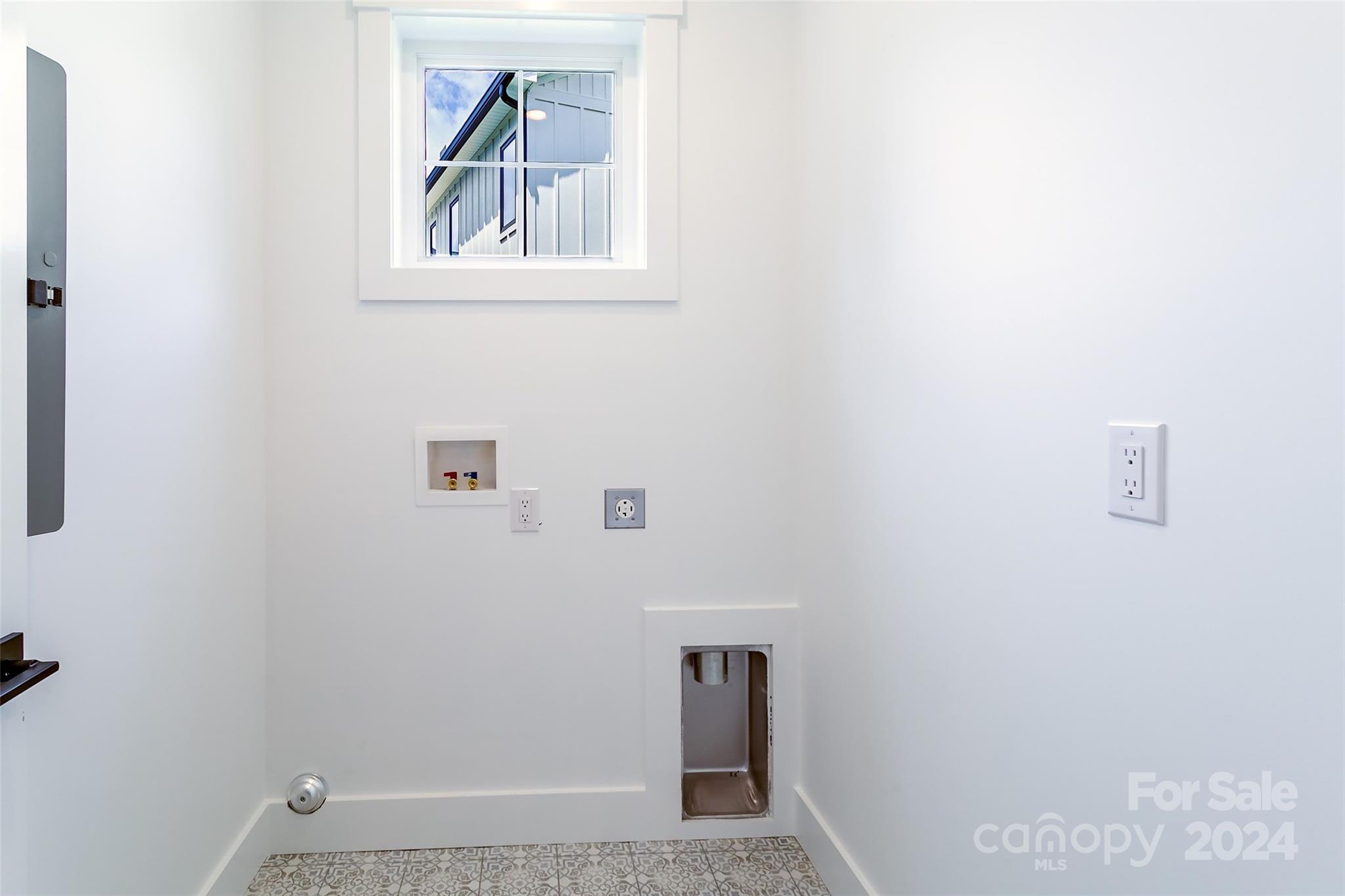 149 Plato Place