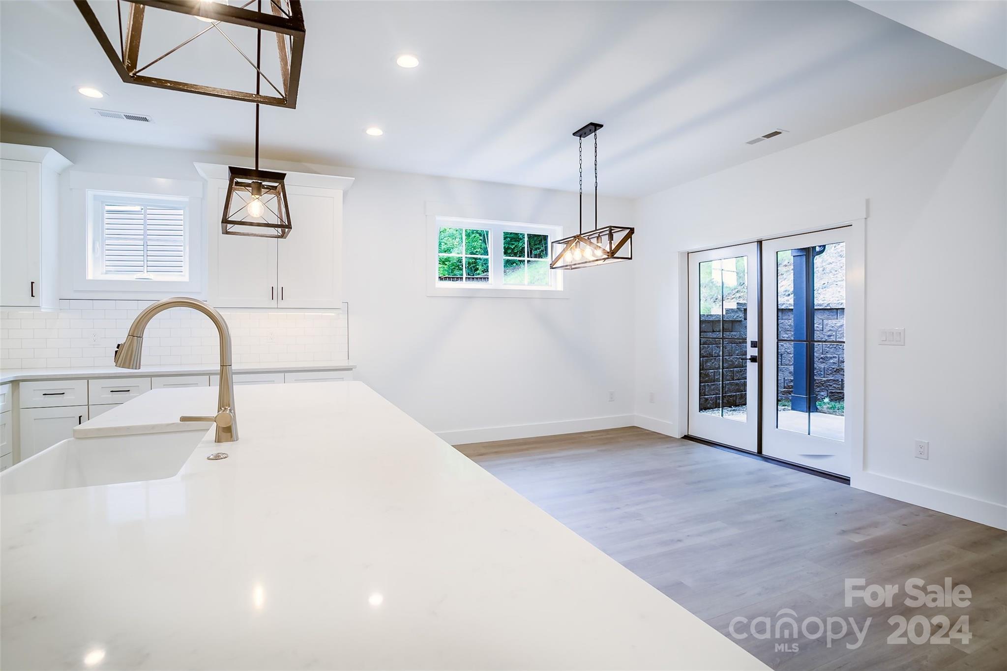 149 Plato Place