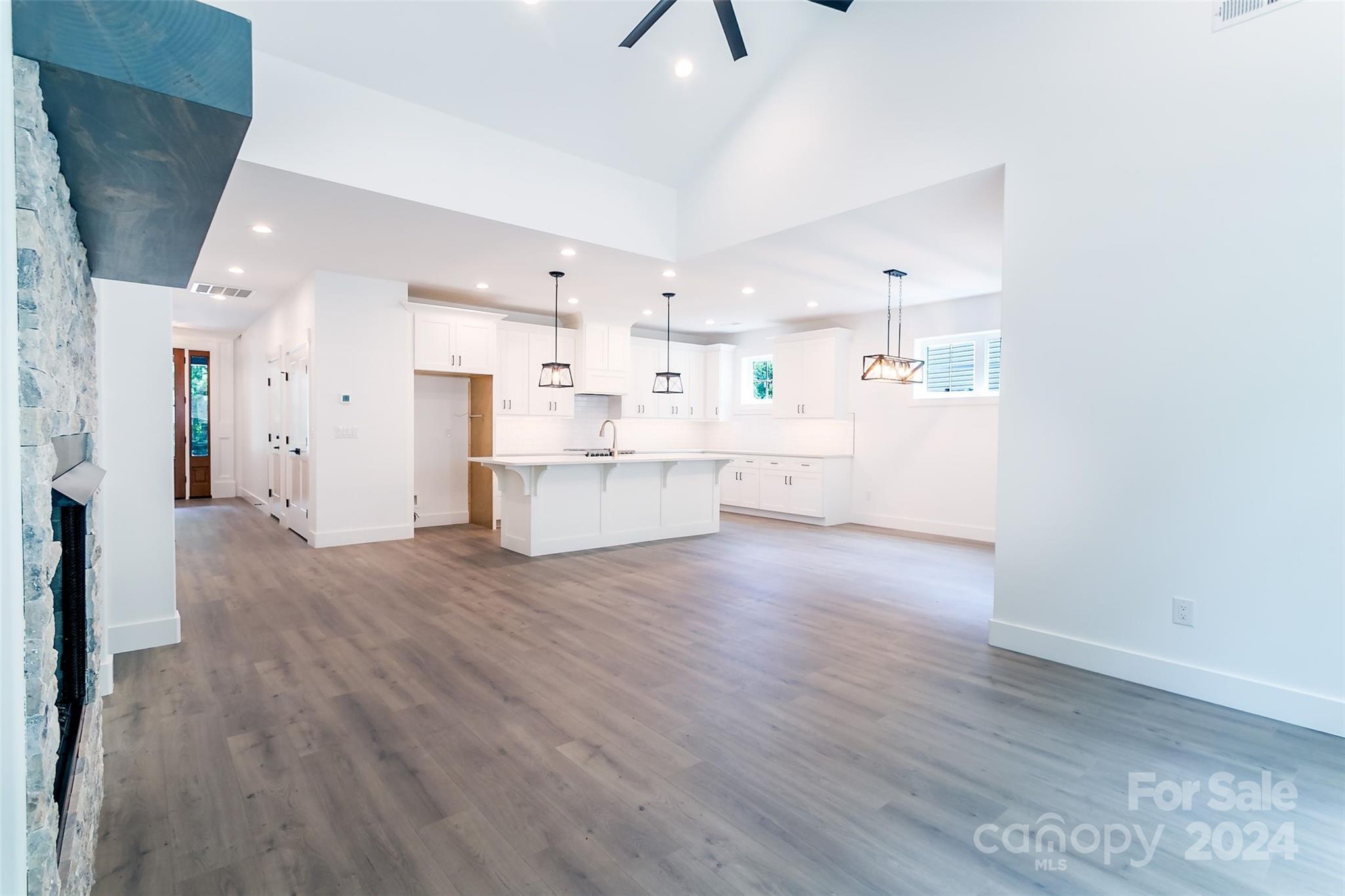 149 Plato Place
