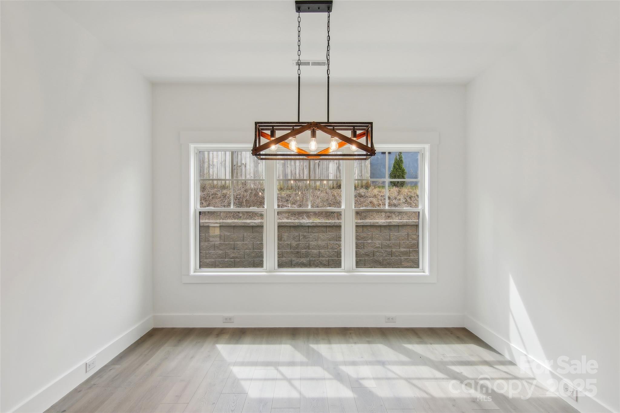 201 Plato Place