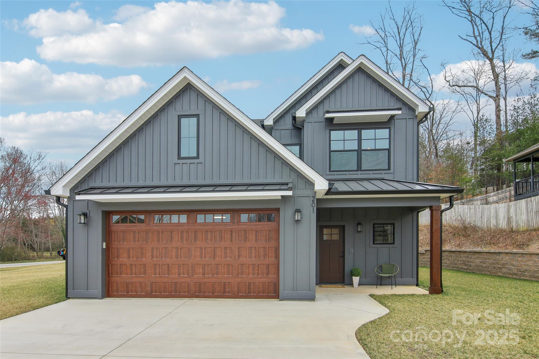 201 Plato Place
