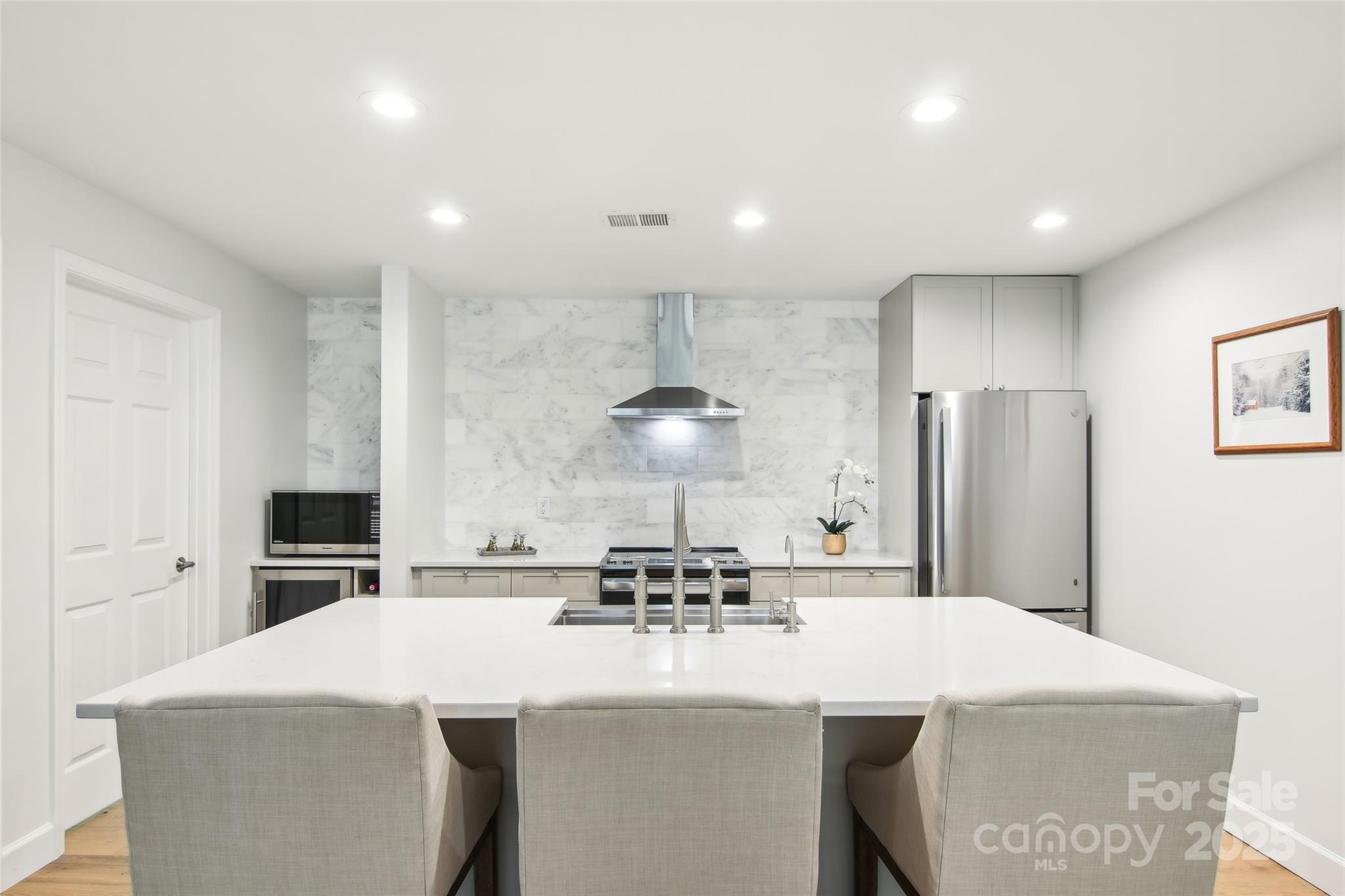 47 Ridgetop Circle Unit: 102
