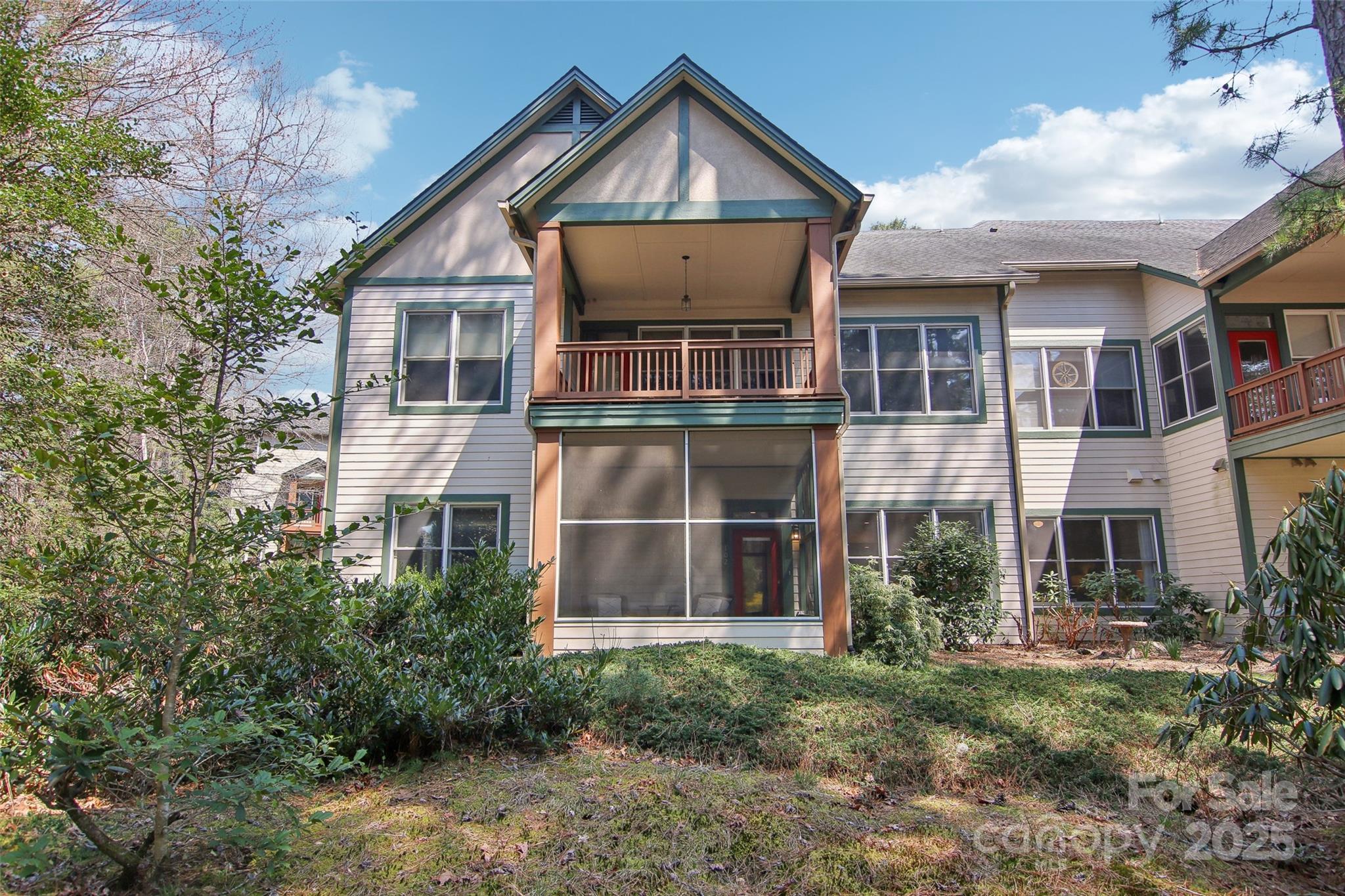 47 Ridgetop Circle Unit: 102