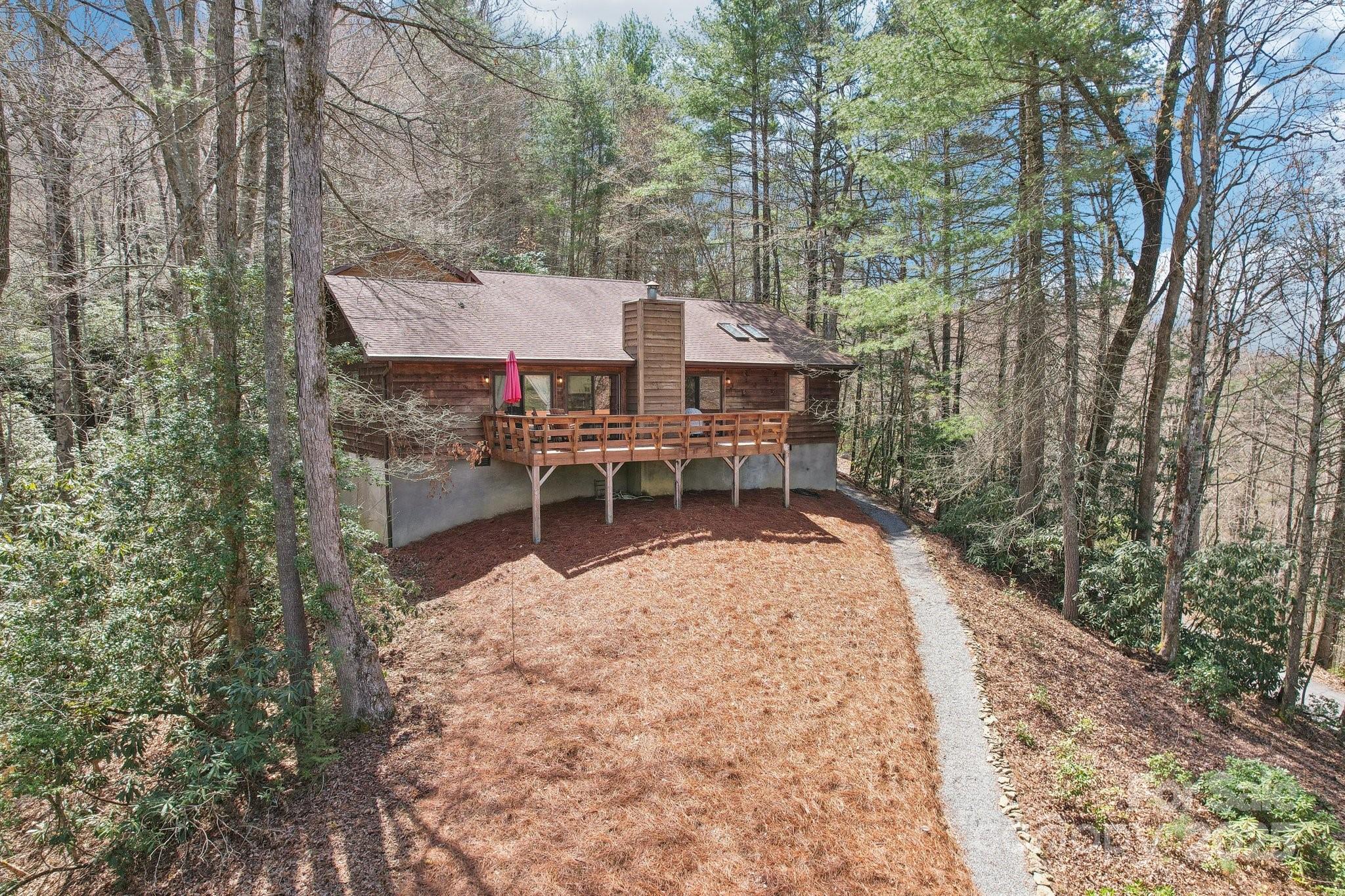 285 Three Mile Knob Road